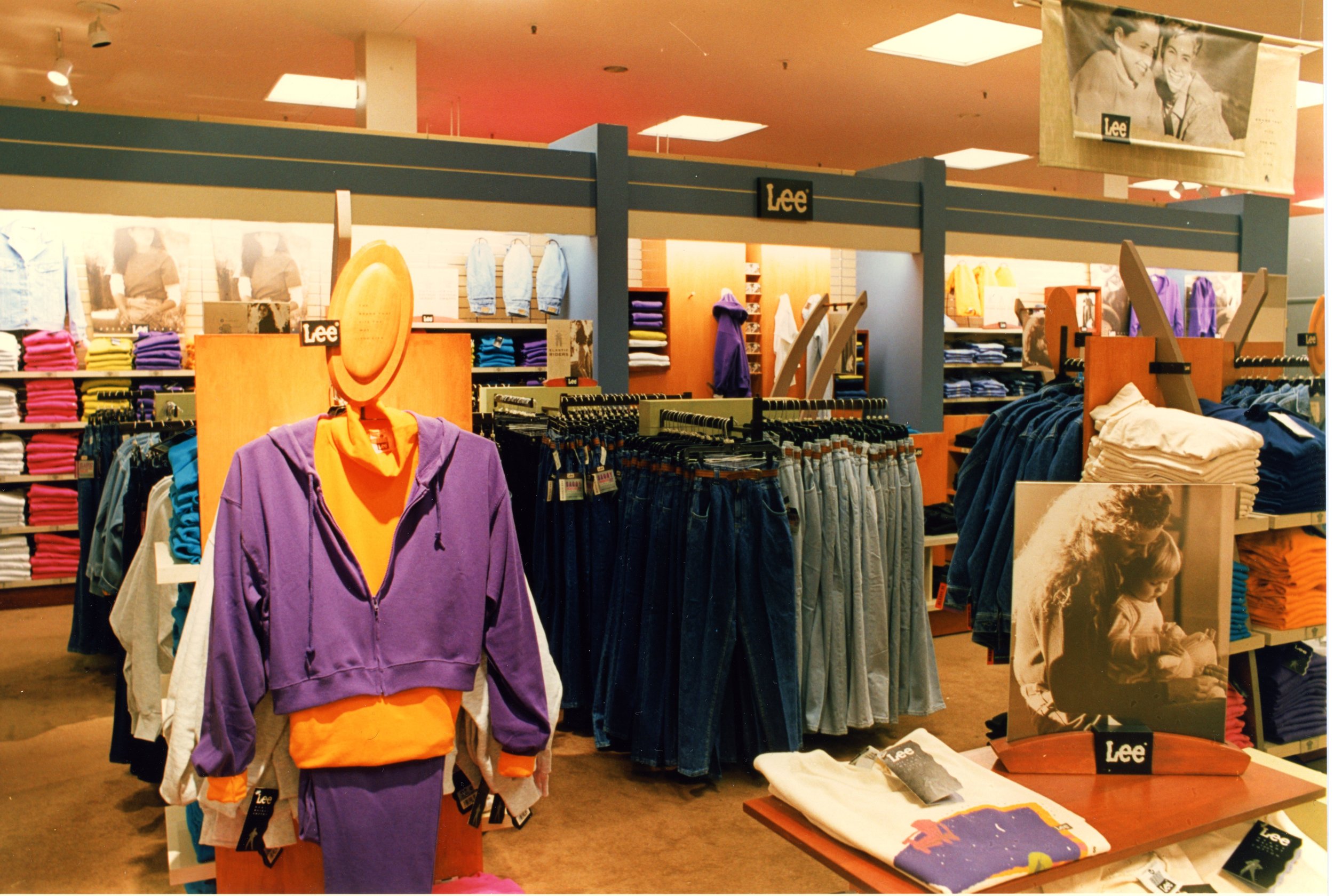 01_Lee_Jeans_20220916_11040656.jpg