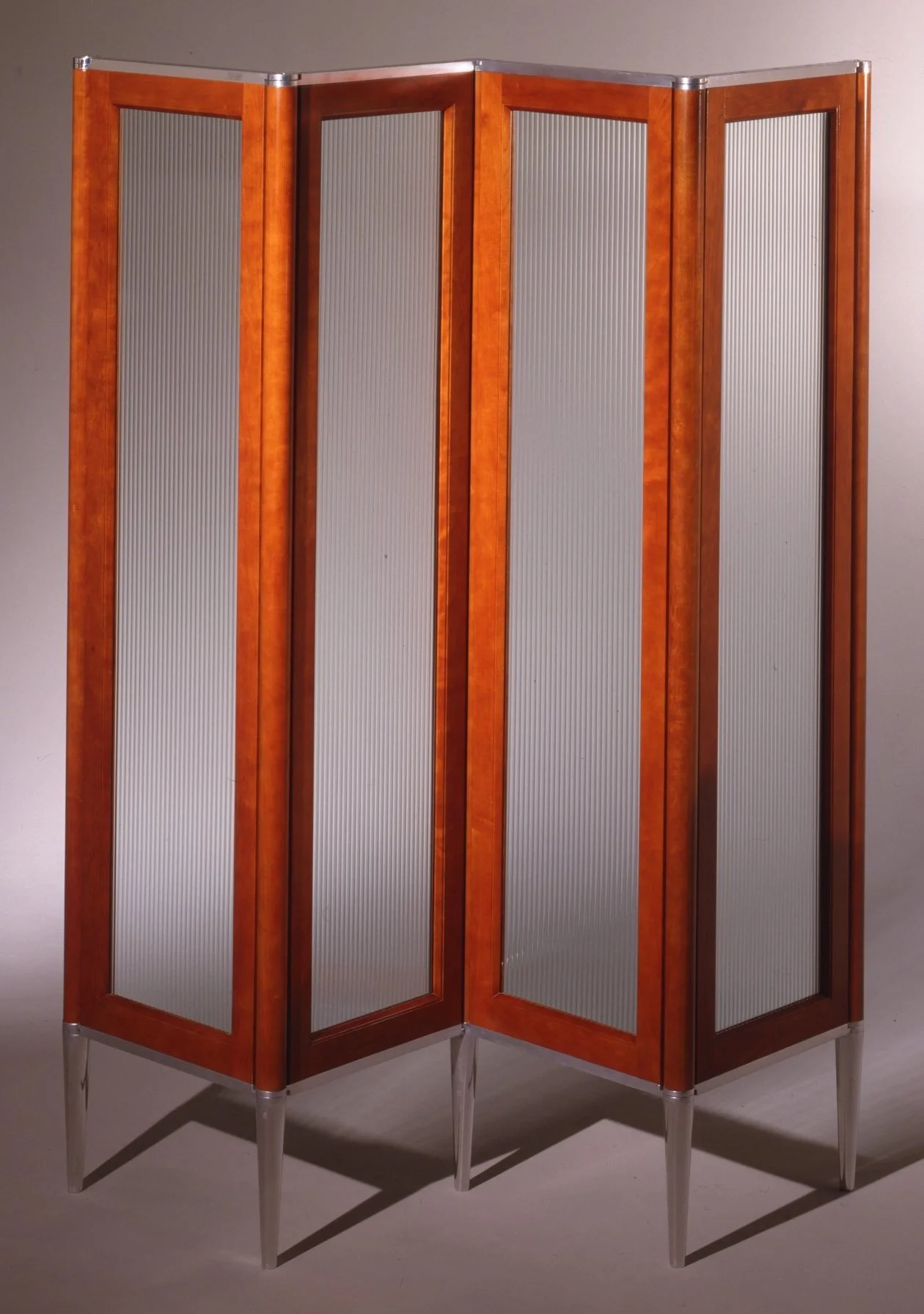 02 FN604-1 Fluted Screen 20220503_10034197.jpg