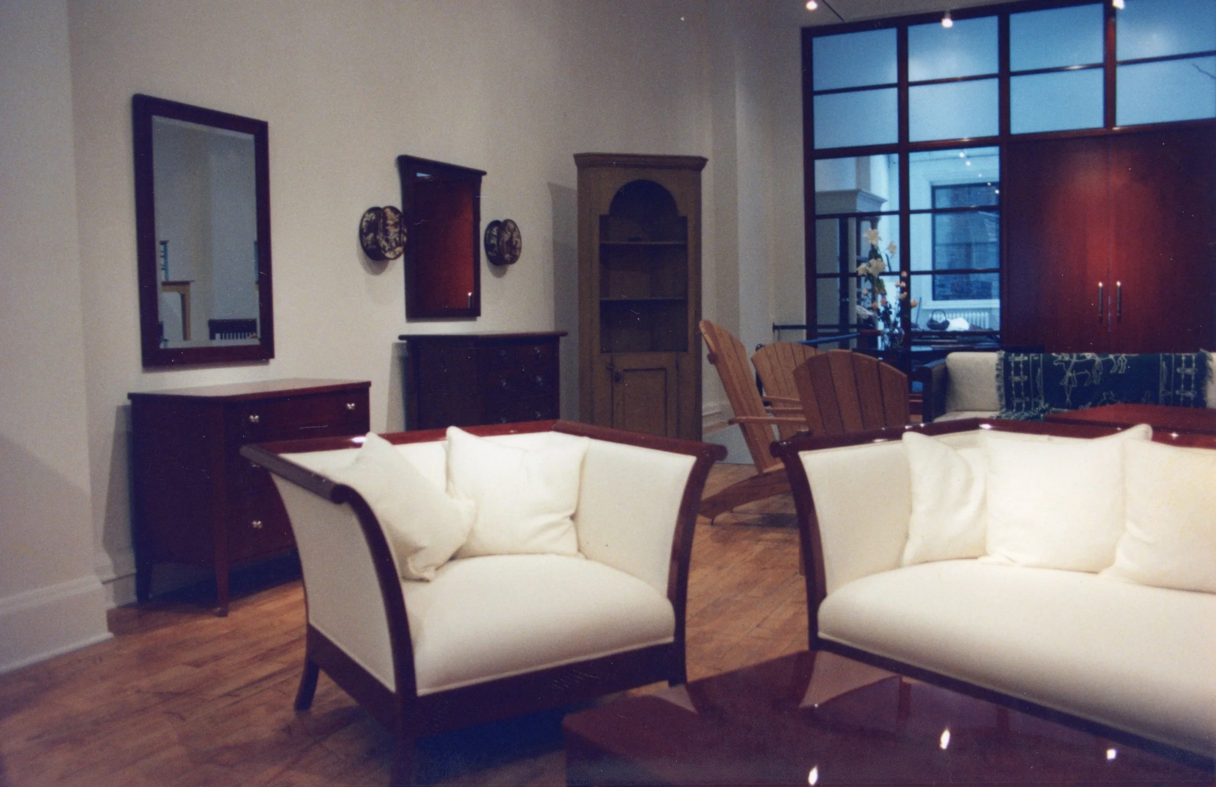 12 Show Room 20220817_10384373.jpg