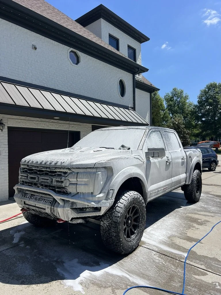 Large SUV / Truck Full Detail