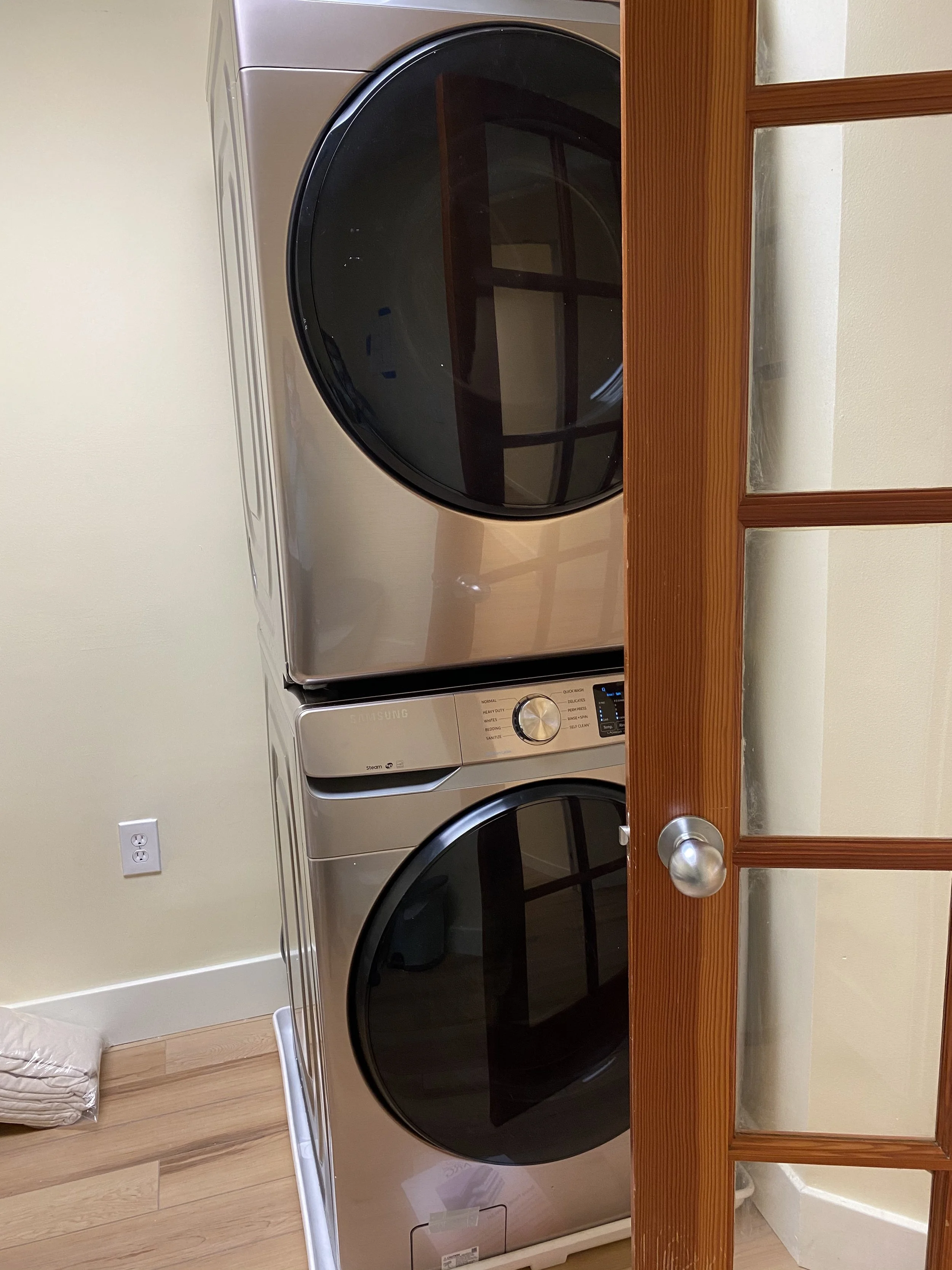  We use our in-house washer and dryer with sanitation cycles. Clean sheets are provided for every patient. 