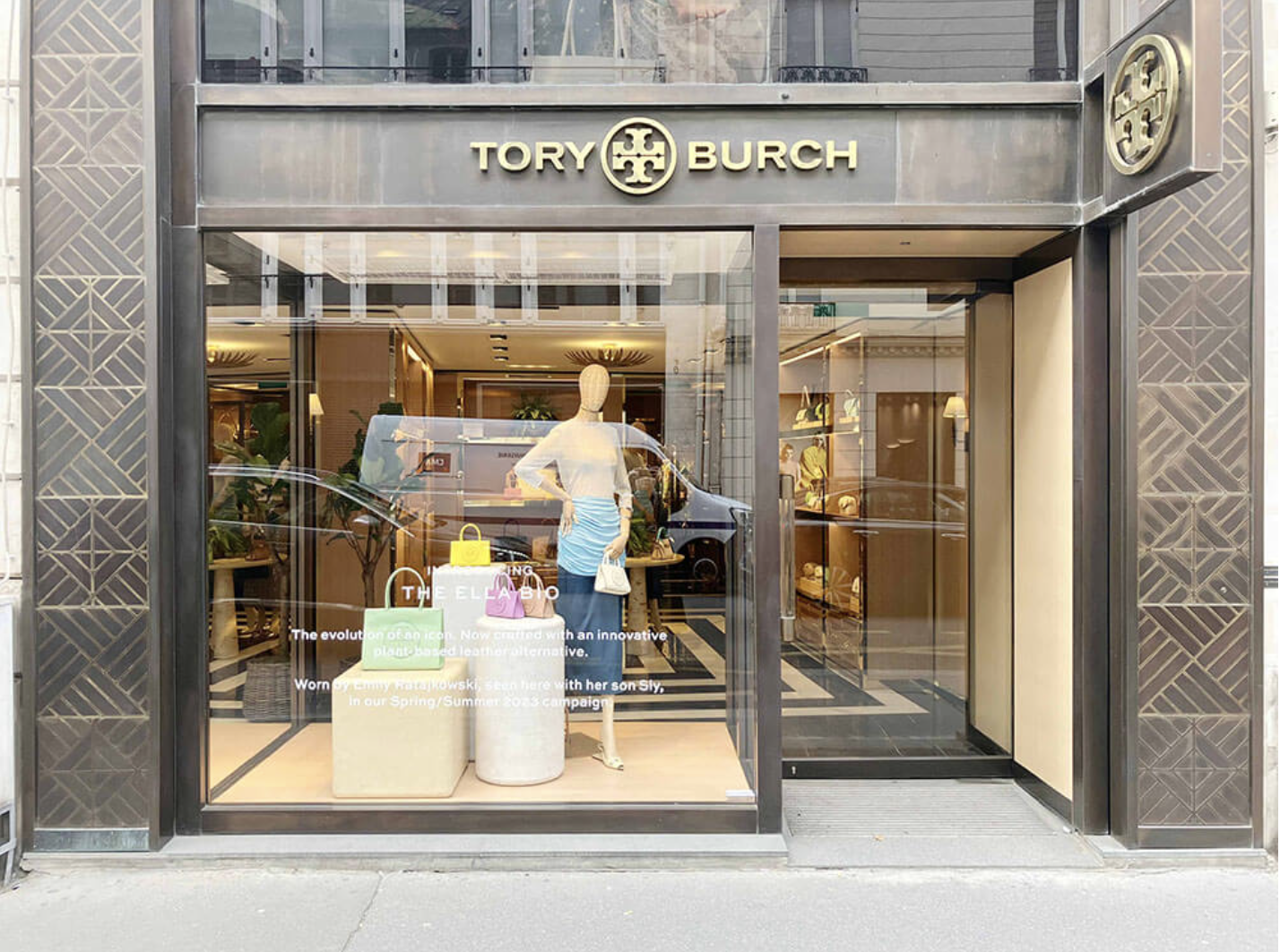 TB - Paris SF Horizontal.png