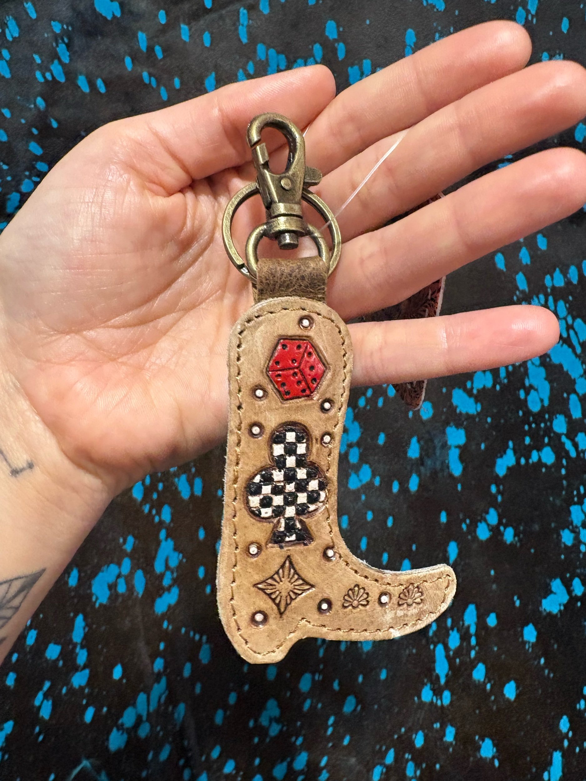 Spade boot keychain