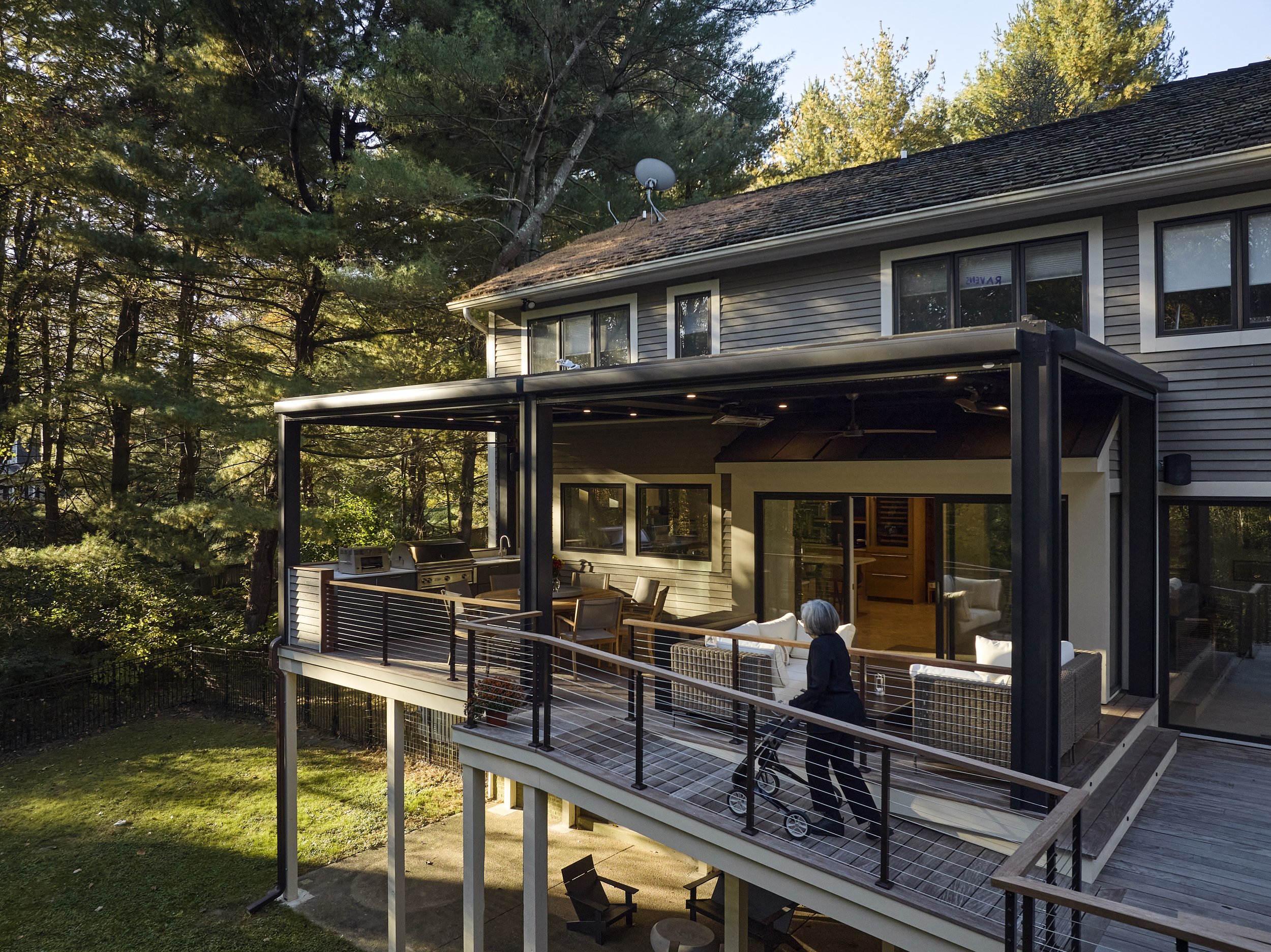 Three Oaks Porch_aerial b.jpg