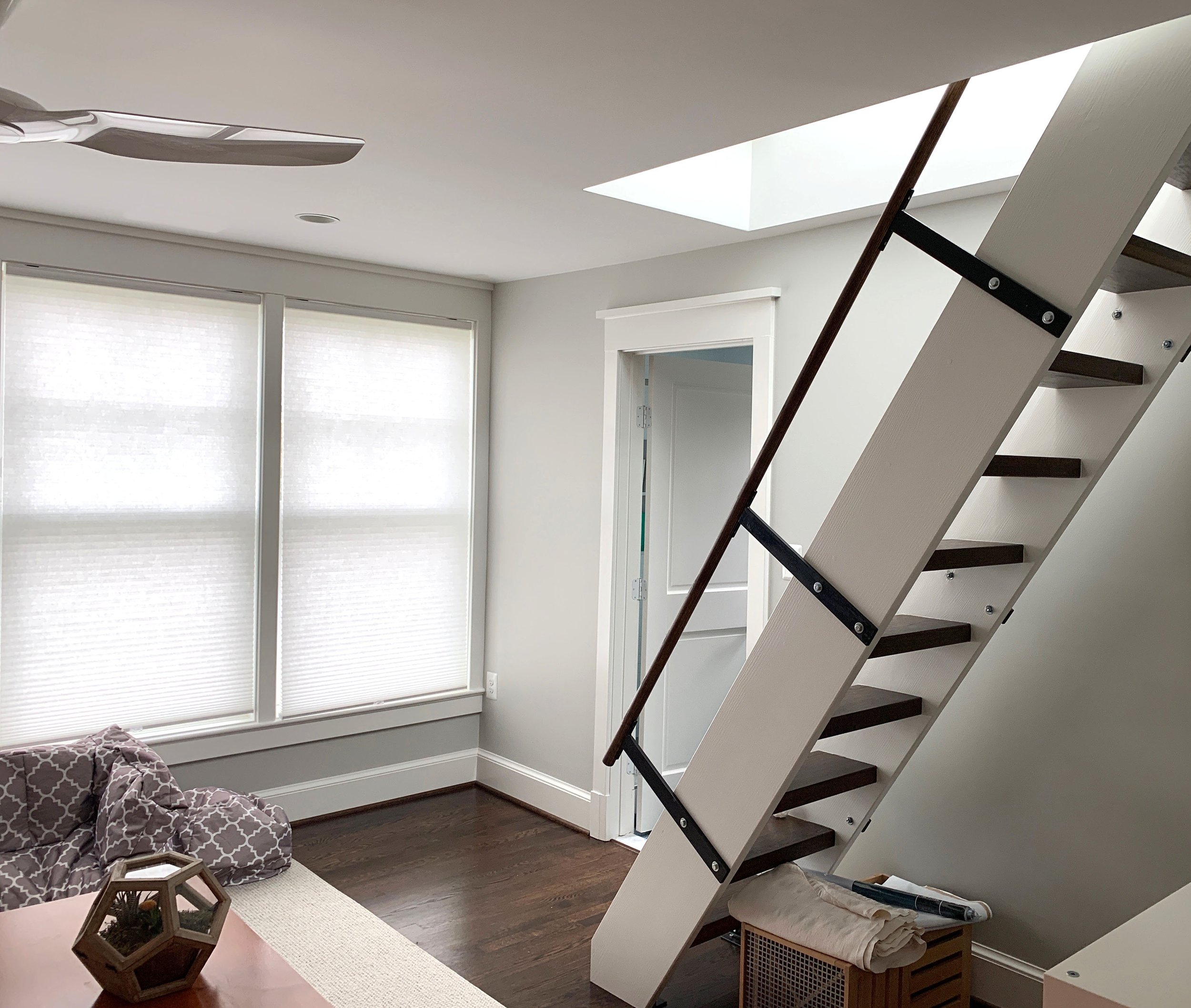 ladder to roof deck.jpg
