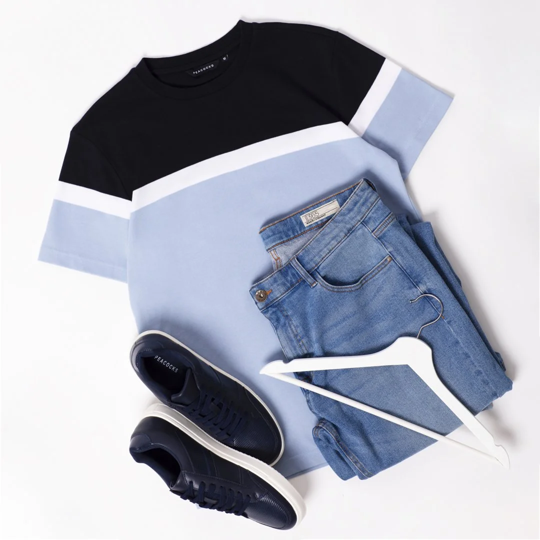 peacocks Jan 247093 copyNEW.JPG