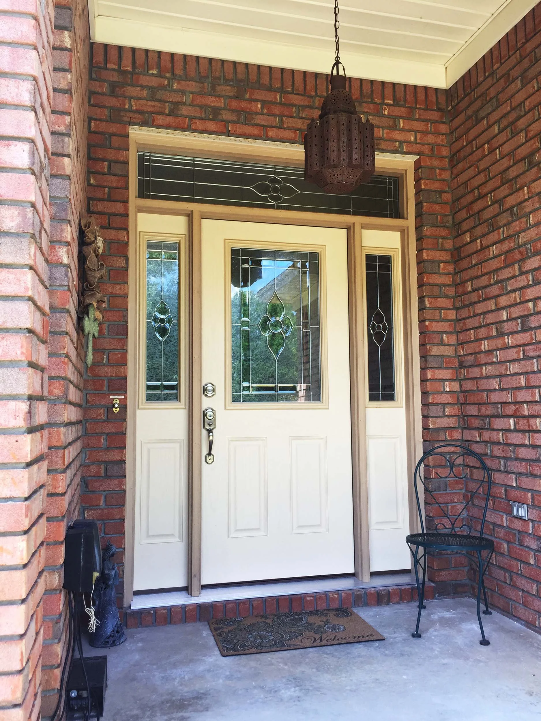 Replacement door project serving homeowners in Dothan and the Wiregrass area.
