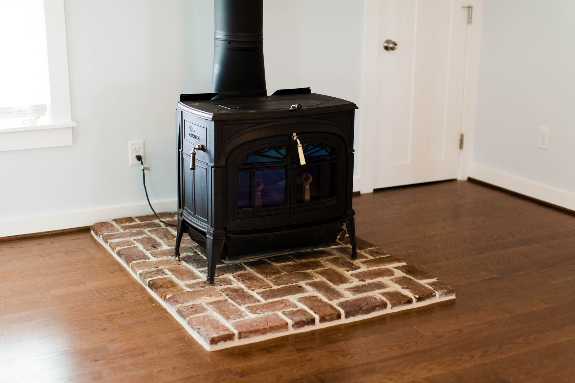 Ourwork522 Fire Place with Brick Tile.jpg