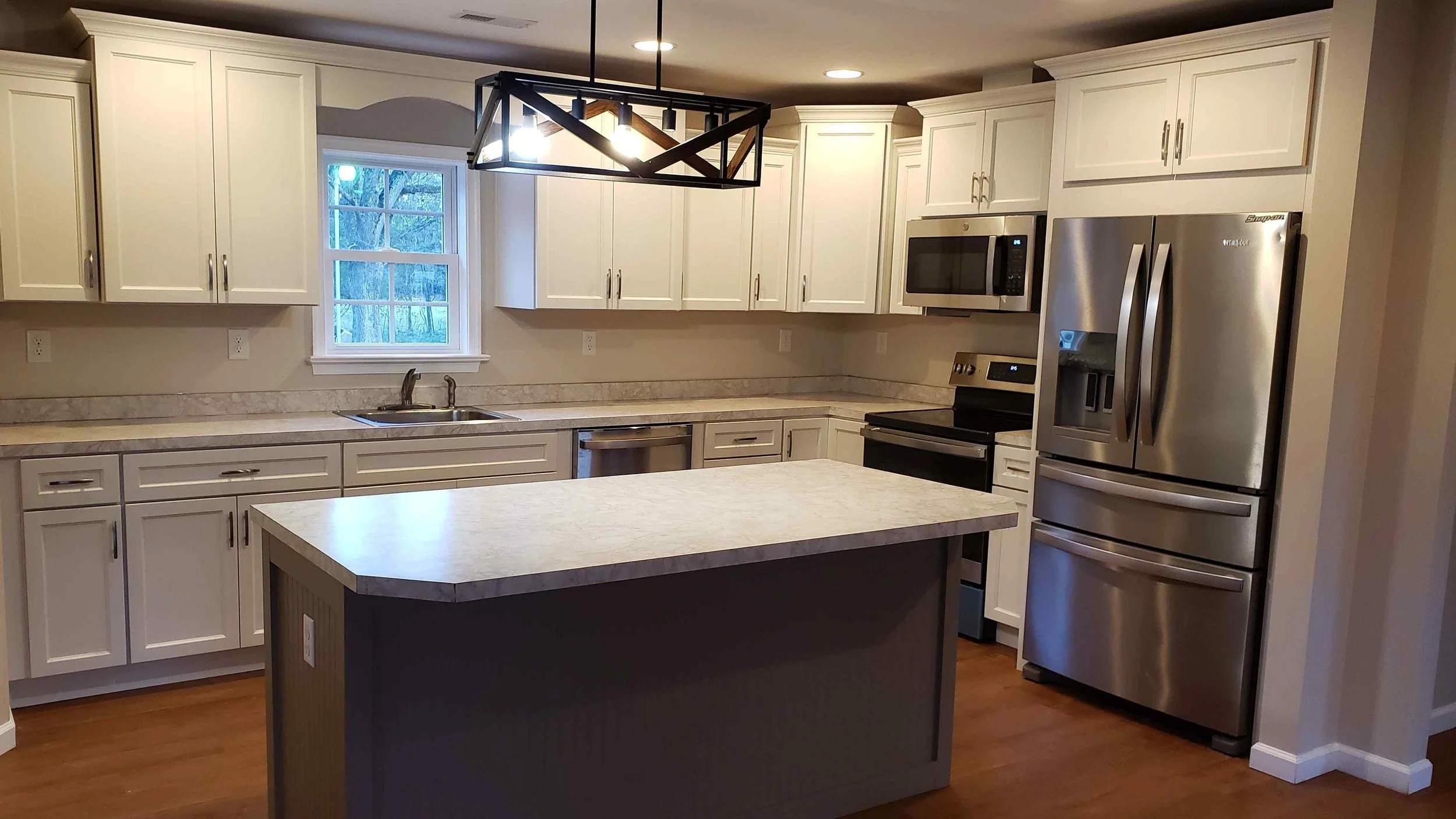 Ourwork561 kitchen5.jpg