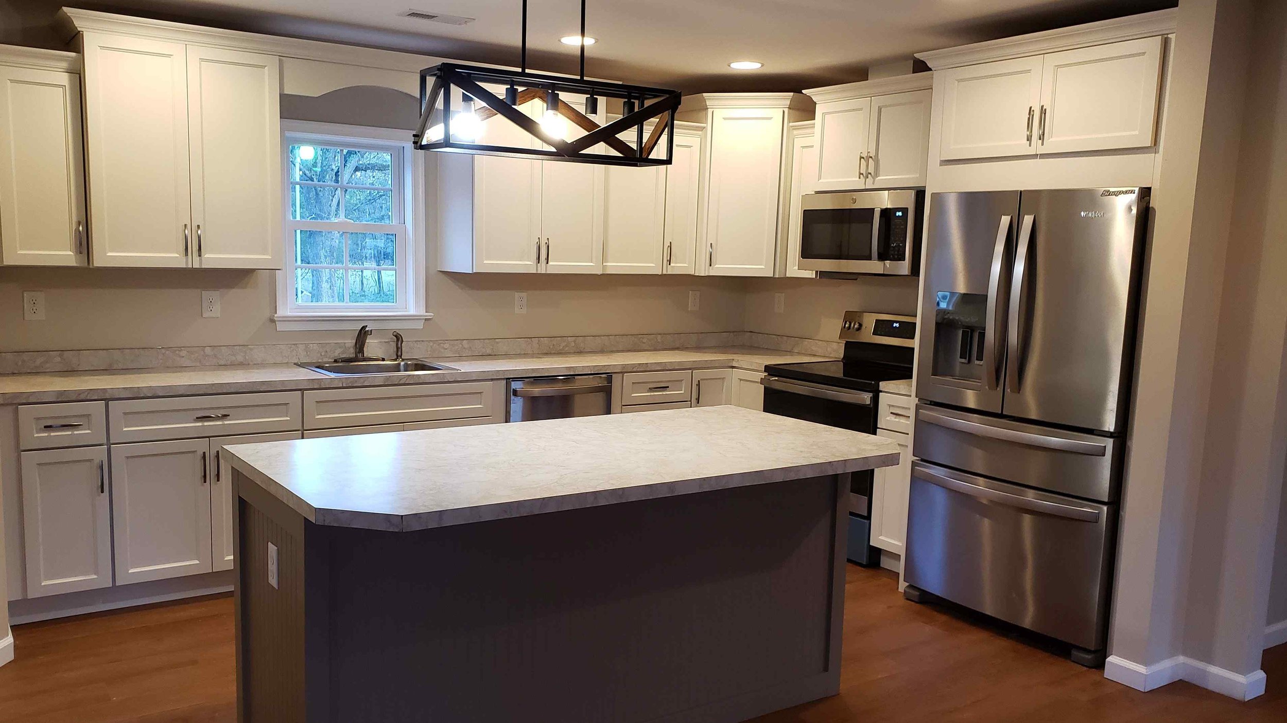 Ourwork561 kitchen5.jpg