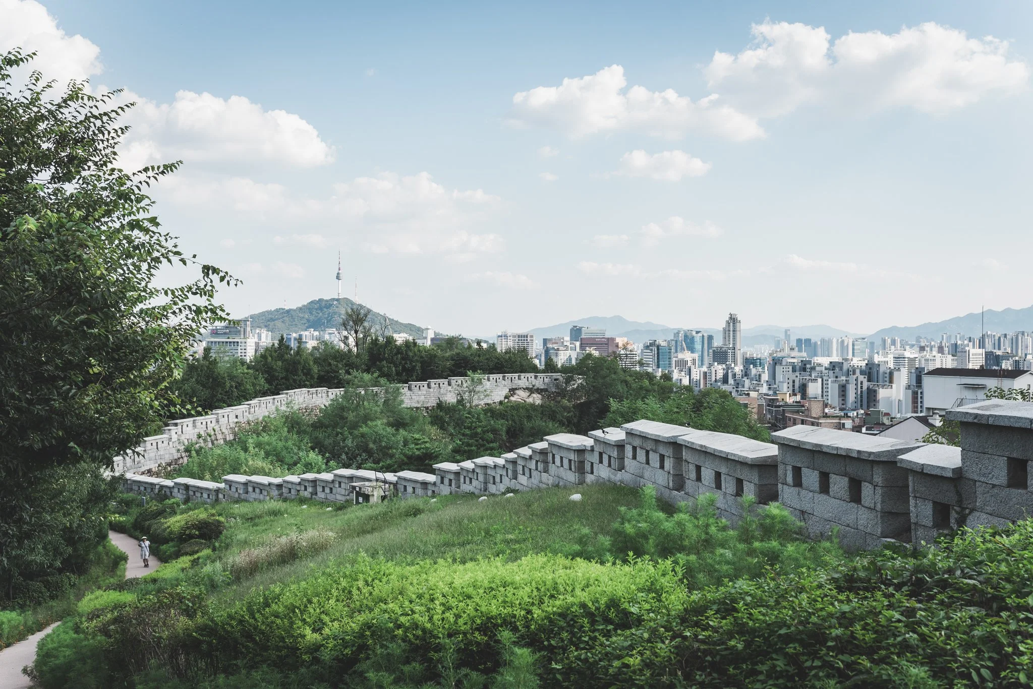 Korea_Mark Hanna_Web-16.jpg