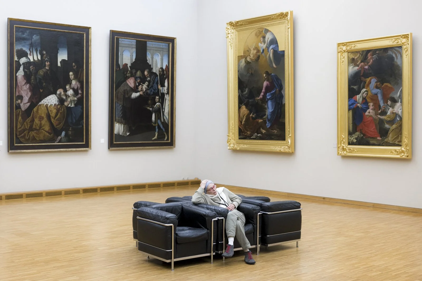 Europe_Mark Hanna_Web-33.jpg