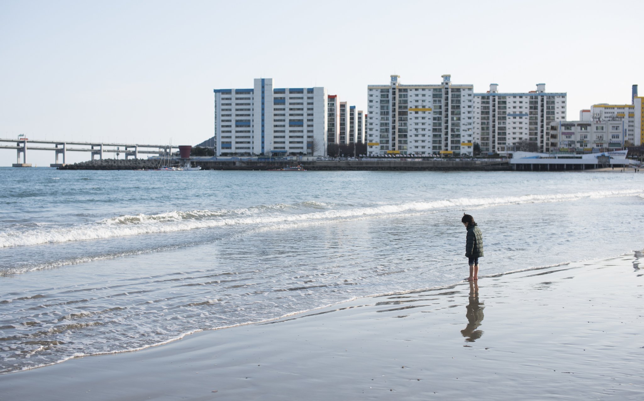 Korea_Mark Hanna_Web-5.jpg