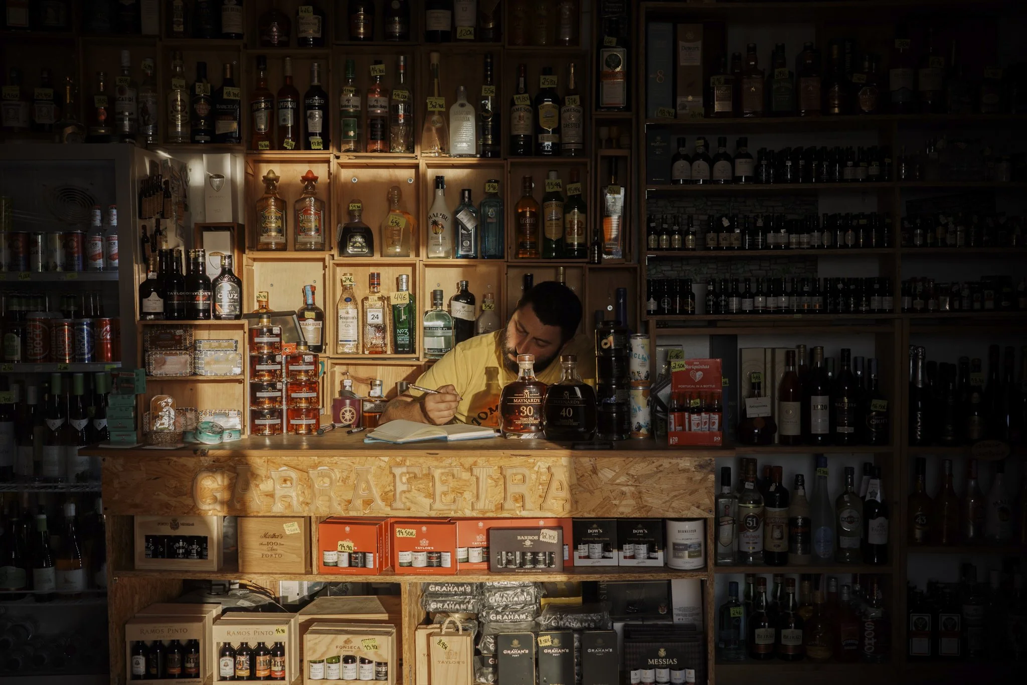 Portugal_Mark Hanna_Web-6.jpg