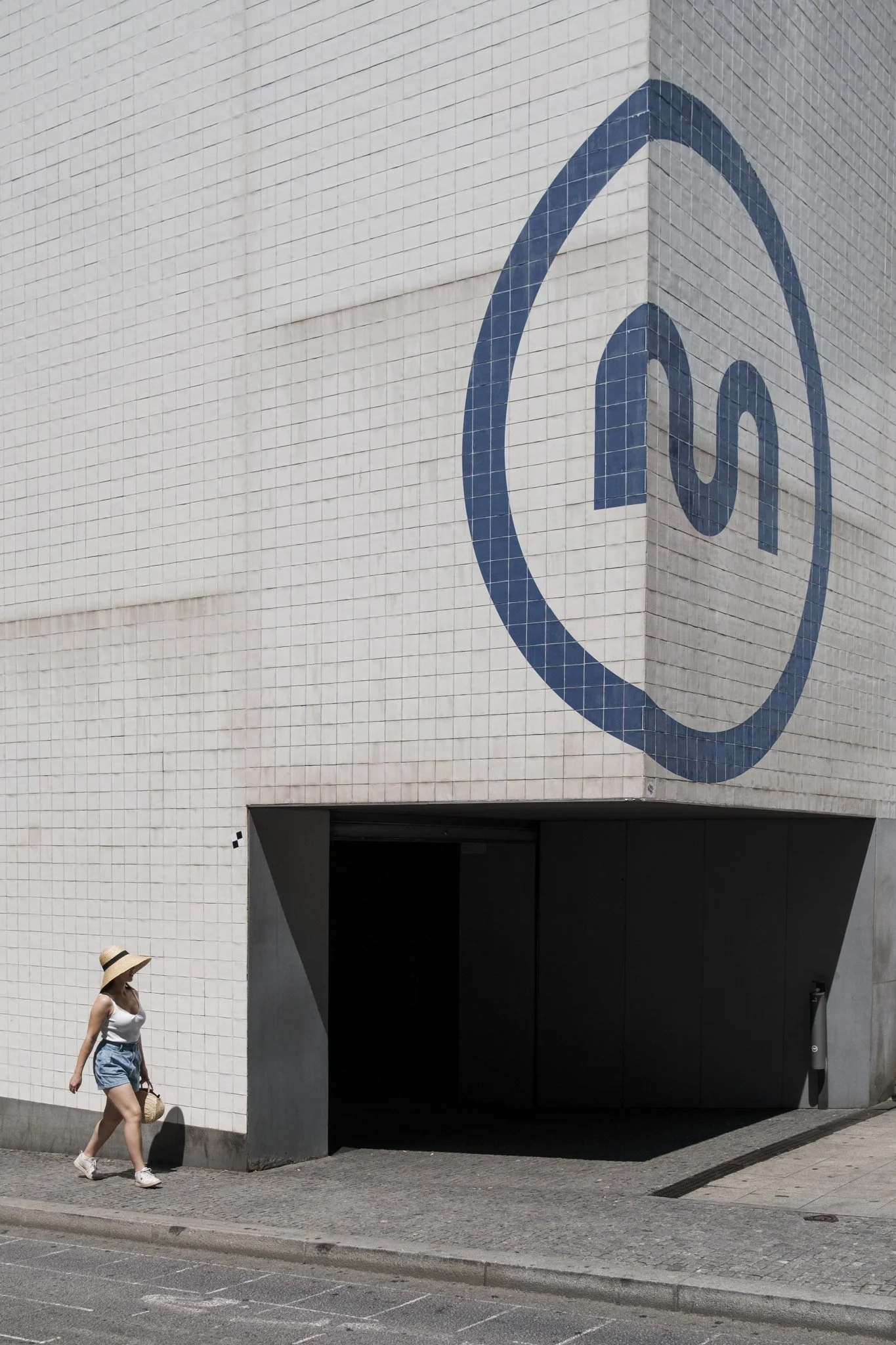 Portugal_Mark Hanna_Web-2.jpg