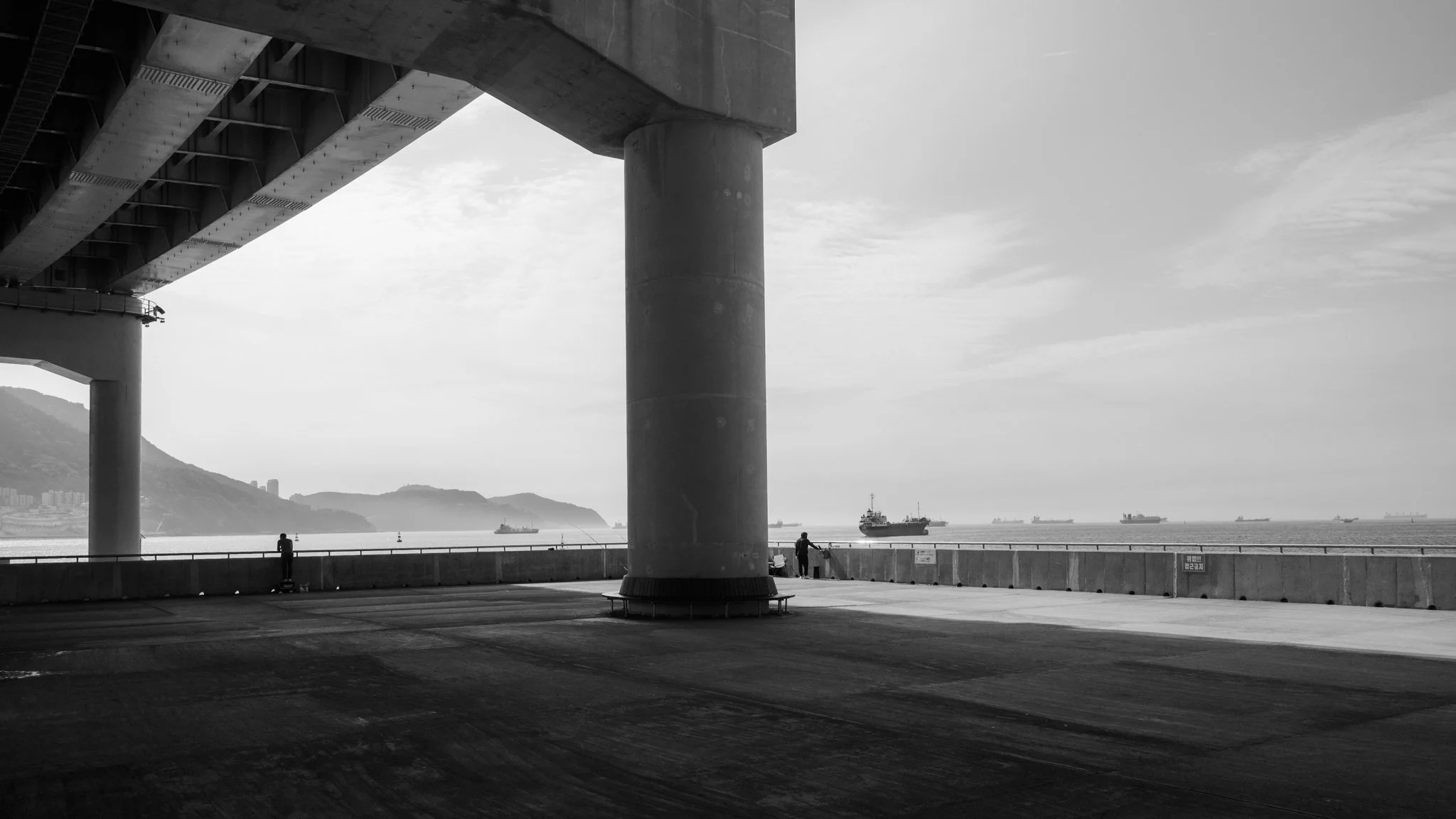 Korea_Mark Hanna_Web-30.jpg