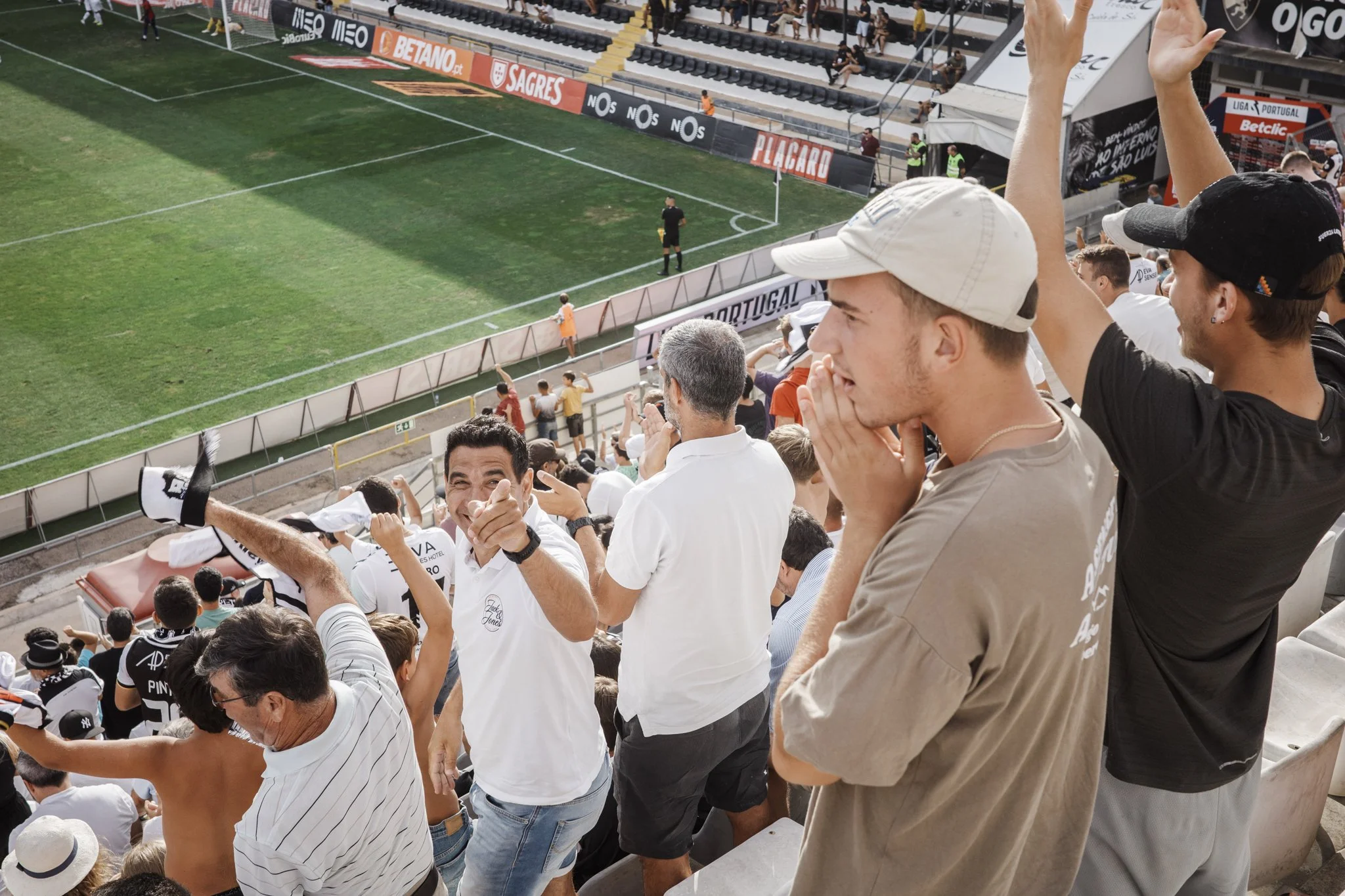 Portugal_Mark Hanna_Web-21.jpg