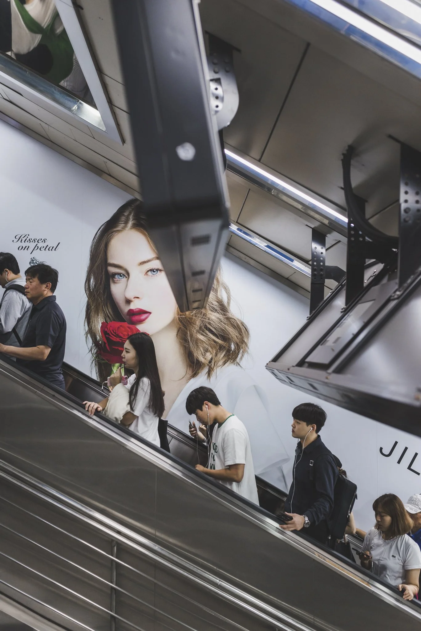 Korea_Mark Hanna_Web-13.jpg