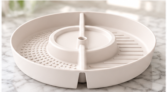 Offset Straw Placement to Make Sipping and Snacking Even Easier
