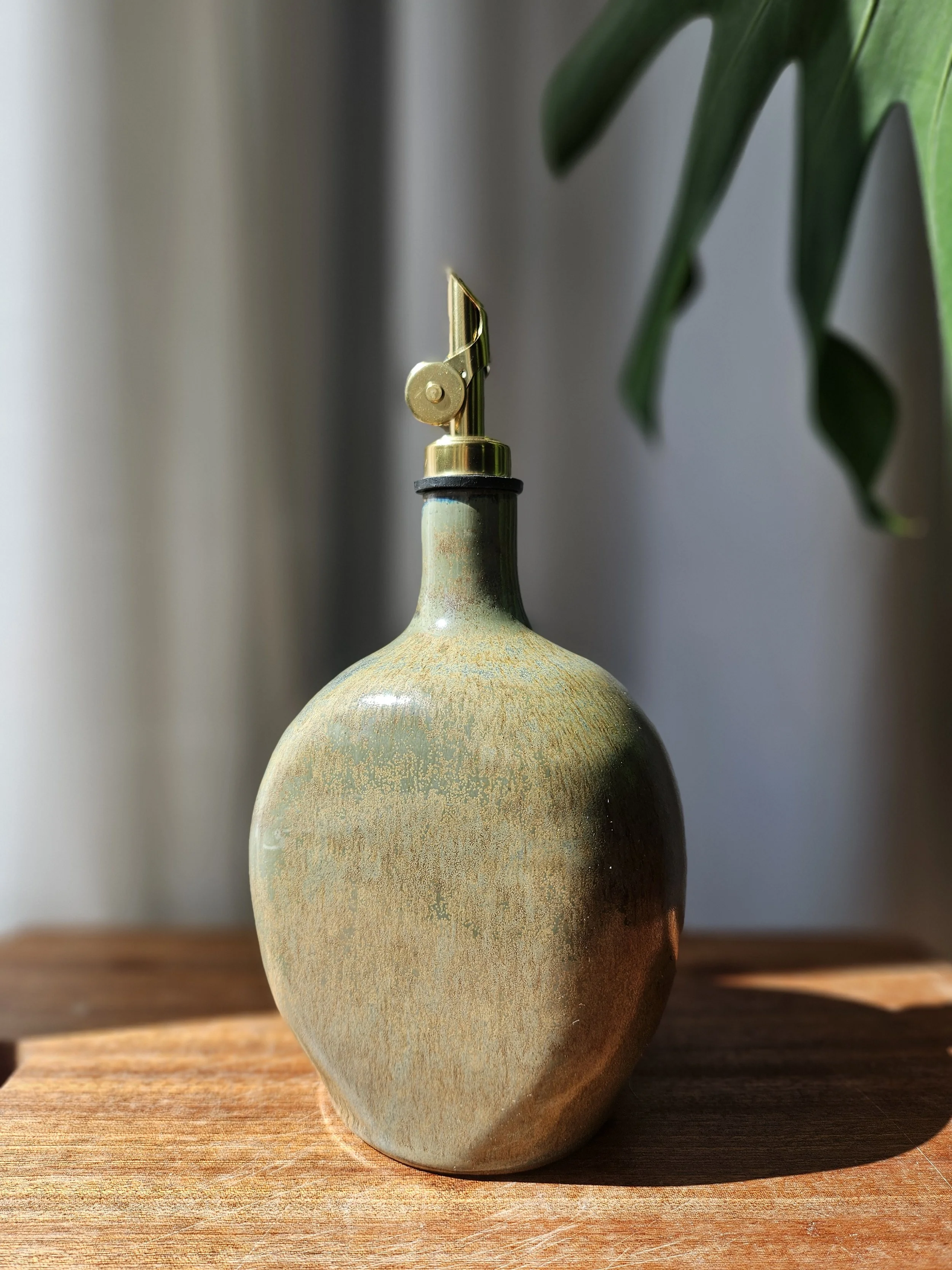 Oil Bottle - Smoke