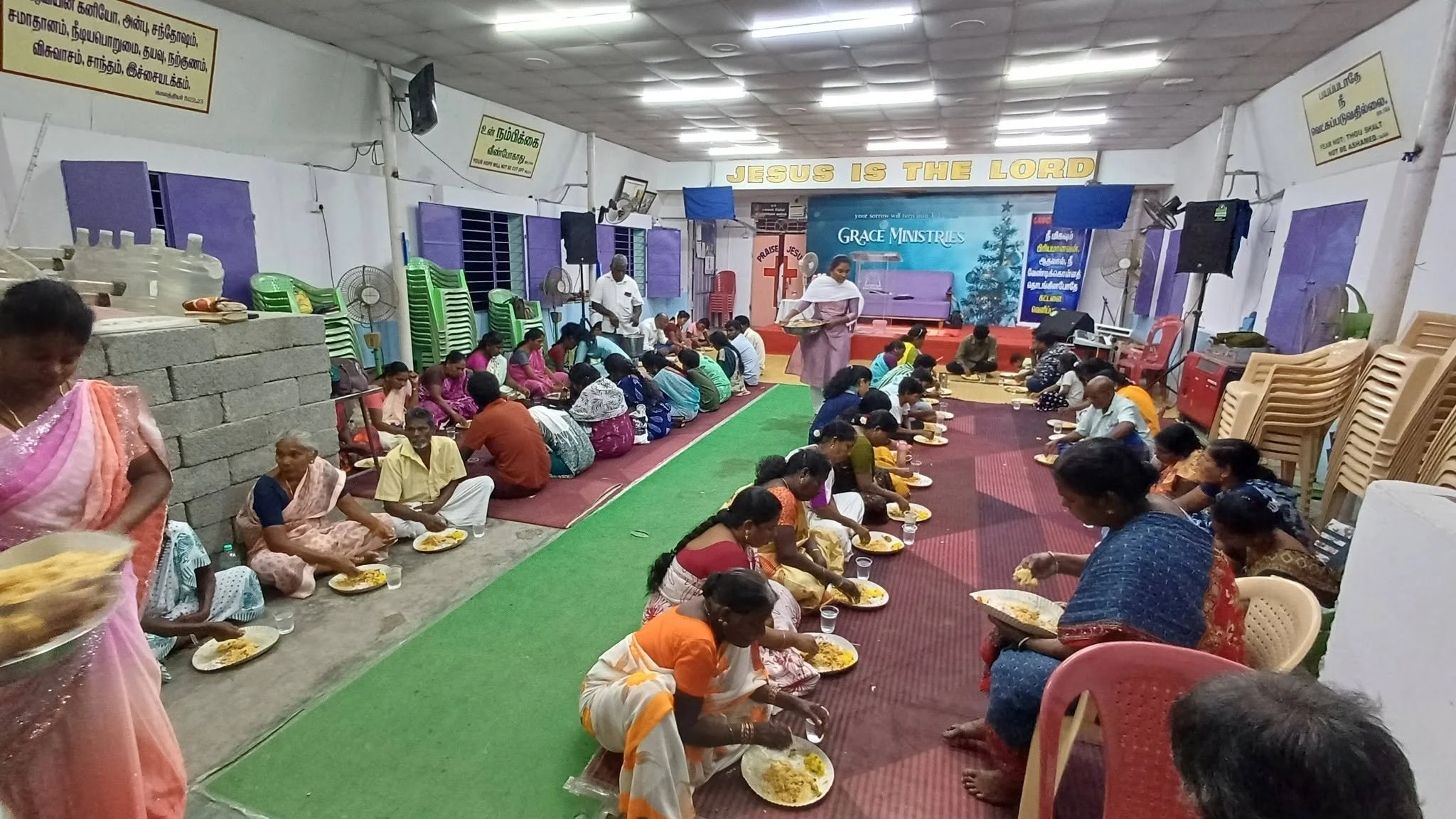 jantar no templo india.jpg