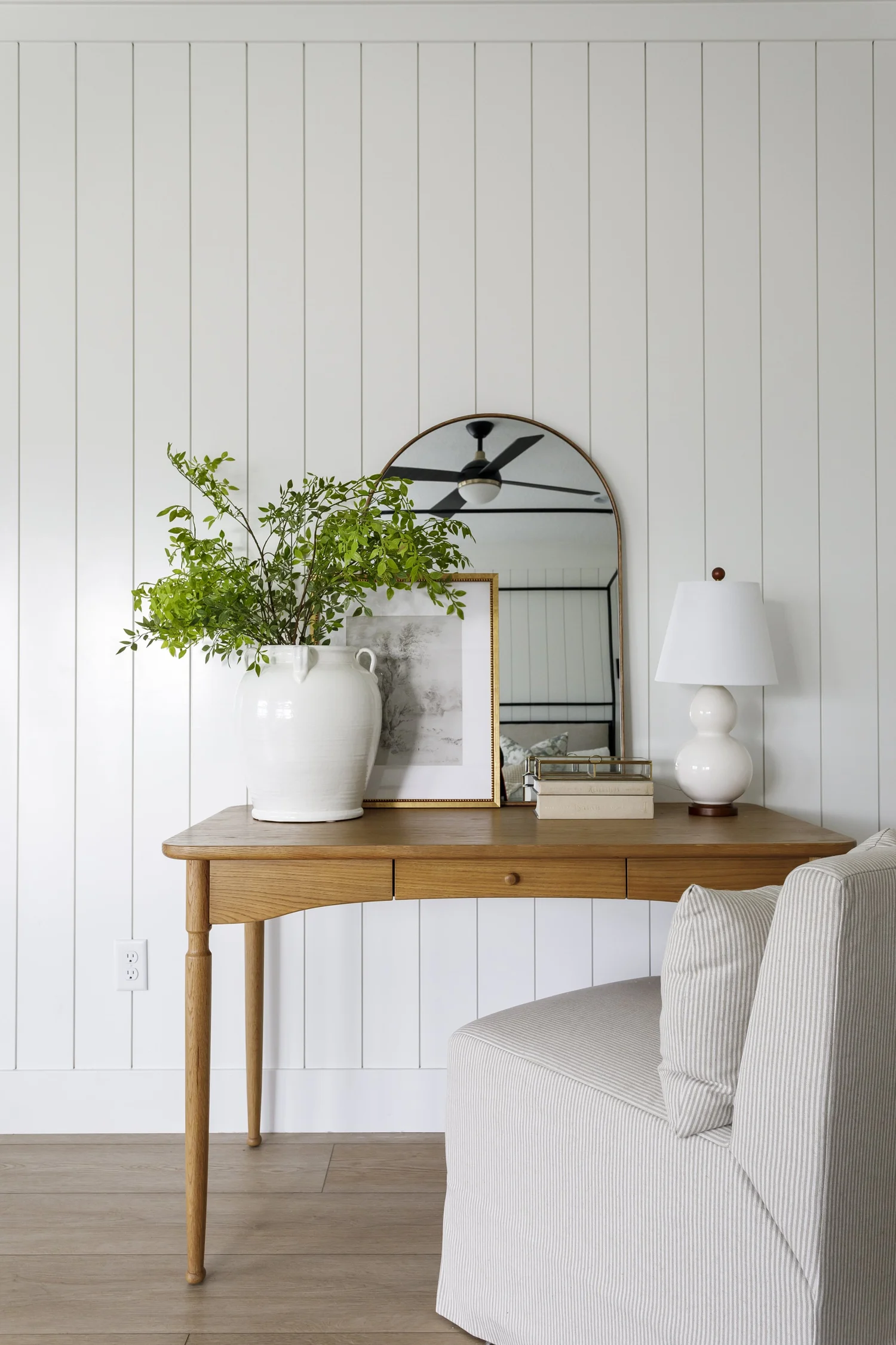Hazen Ranch, interior photograph 2 of 6 by Andi Marshall Interiors