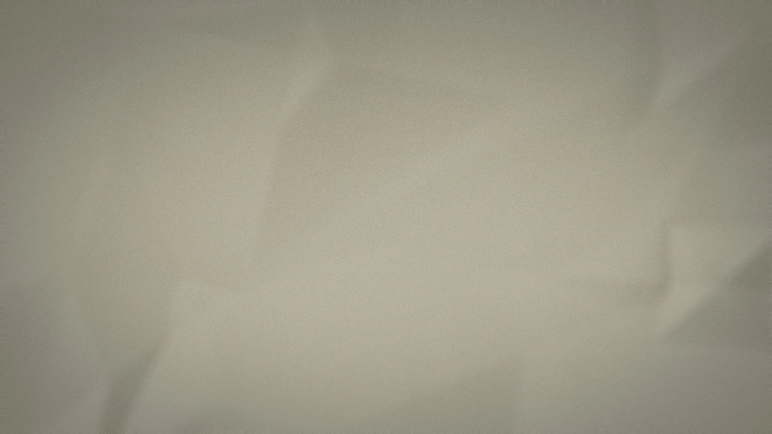 Paper_Texture_With_Vignette_Creases_4K.jpg
