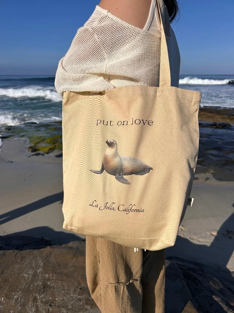 love tote.jpg