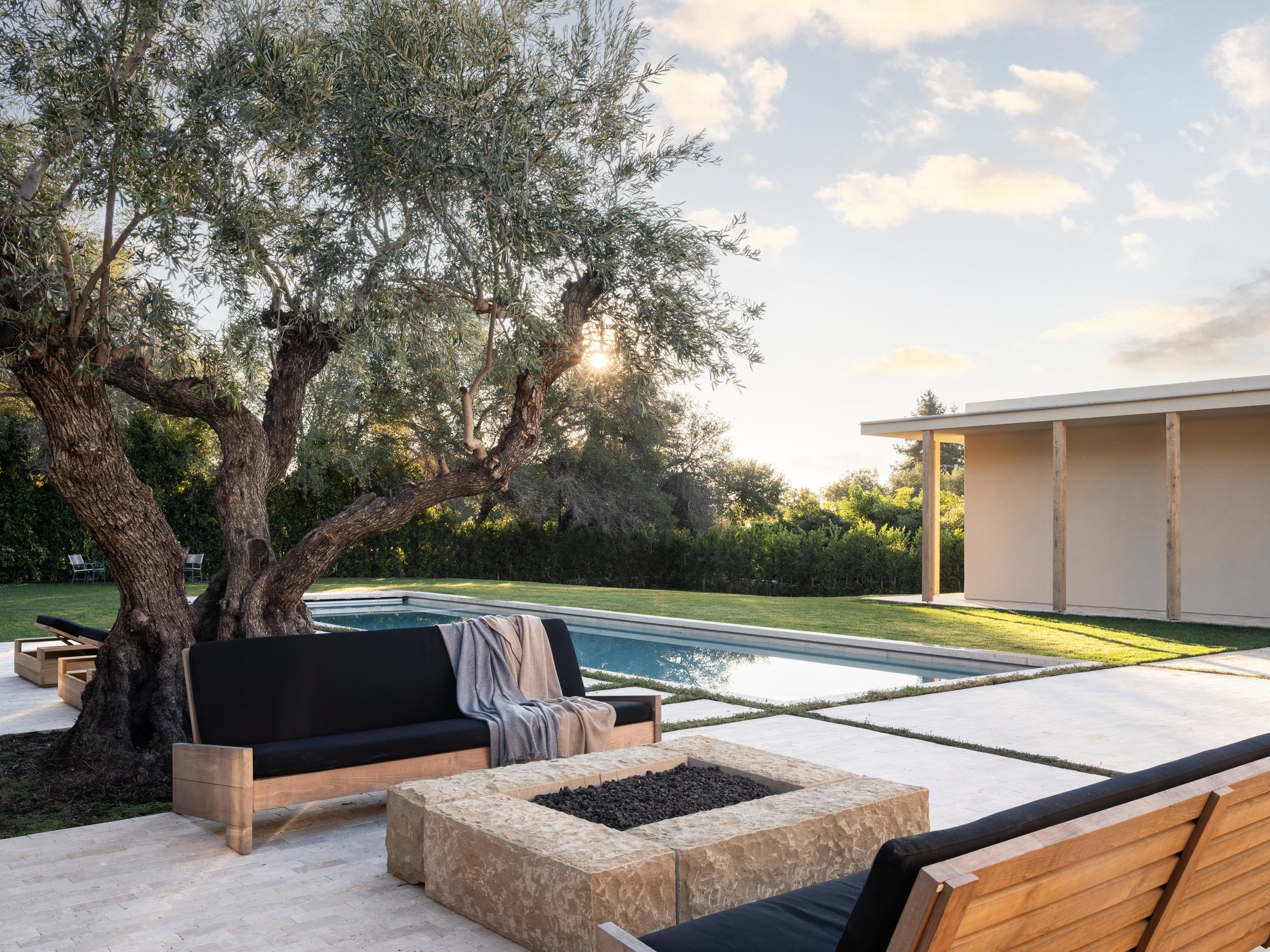 03 - 620StoneMeadow-MidRes-©Mike Kelley-2.jpg