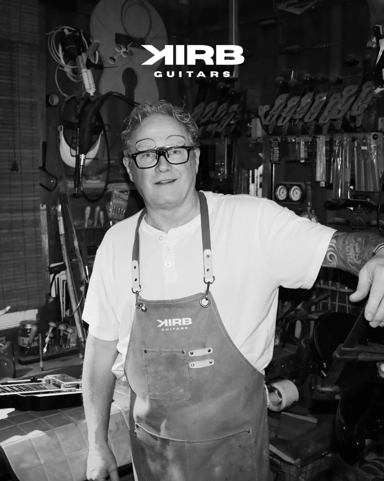 SERVICE DE LUTHERIE ⚒️

Salut, moi c&rsquo;est Birk. Musicien depuis l&rsquo;enfance, j&rsquo;ai re&ccedil;u ma premi&egrave;re guitare &agrave; 9 ans, ce qui a marqu&eacute; le d&eacute;but d&rsquo;une v&eacute;ritable passion. En voulant entretenir