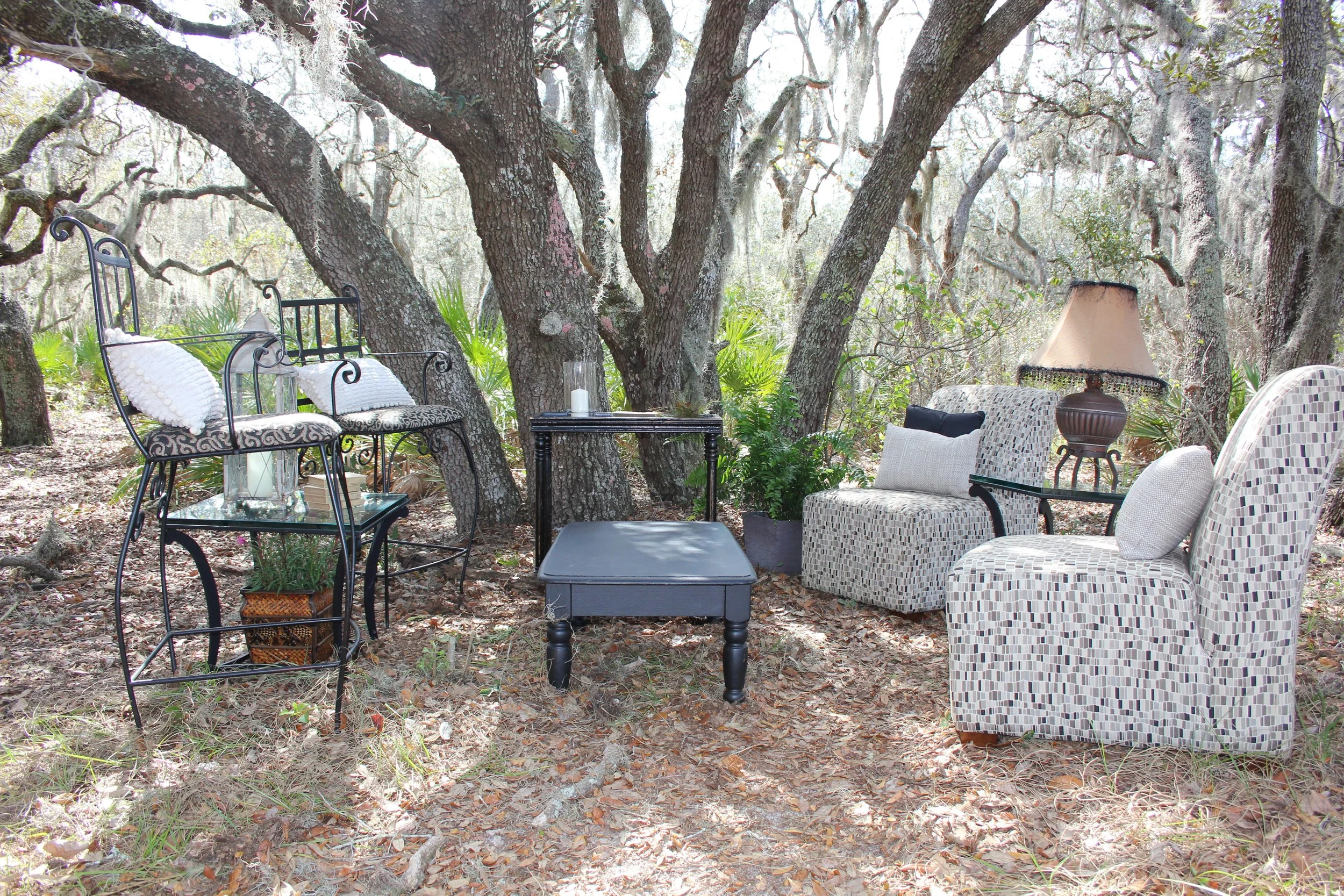 The Modern Garden Lounge