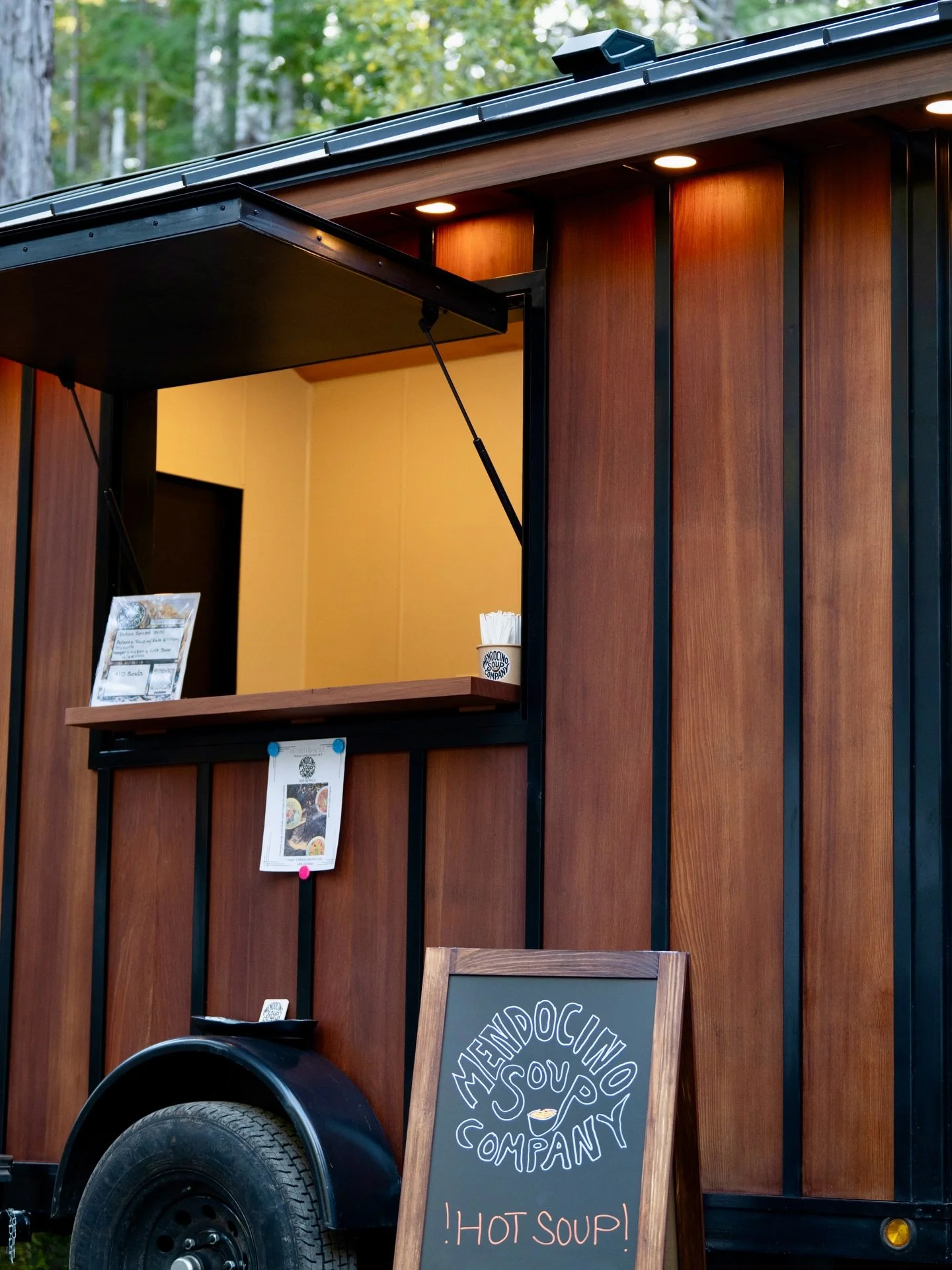 This past weekends pop-up at @heartwood_mendocino for Hearth &amp; Soul was absolutely beautiful. Thanks so much to everyone who came out to the forest for soup and good vibes. Thanks to @mendo.sauna for putting on a wonderful event! 🙏🏼

We&rsquo;v