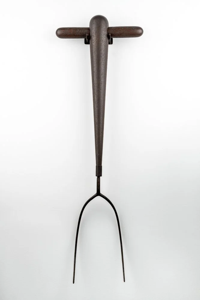 Fork 1 31.5" x 10.5" x 2.5"