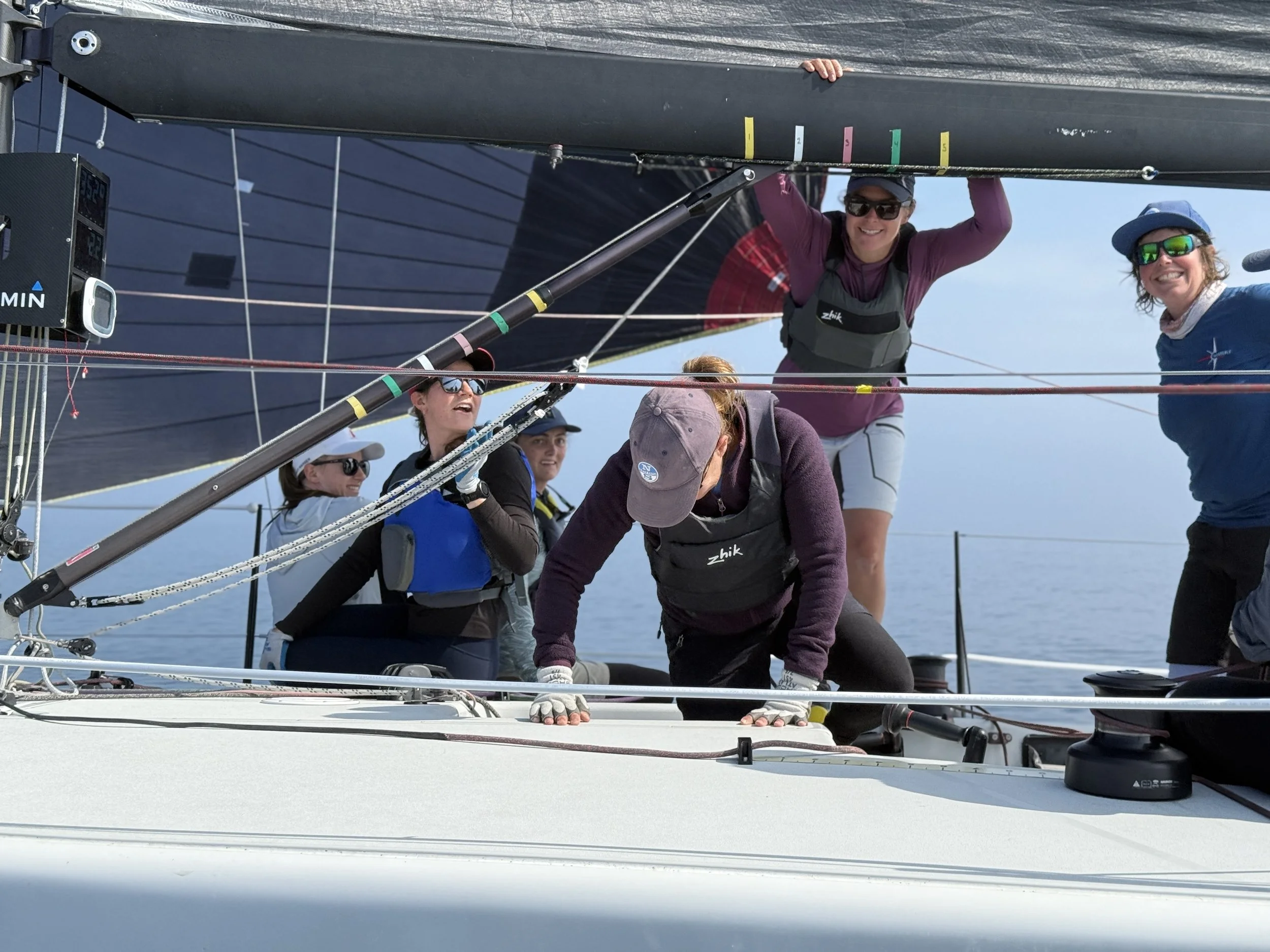 An interview with Jen Glass about Team Cascadia and the NYYC's Women's International Championships (SailWorld)