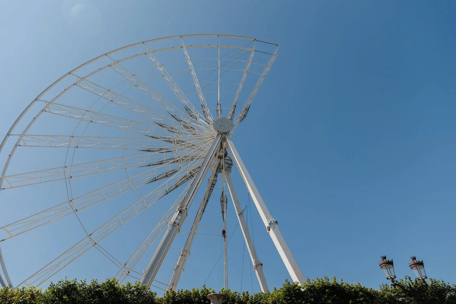 paris-travel_photographer-travel_photographer-worldschool_family-homeschool_family-kate_neal_photography-france_ferris_wheel.jpg