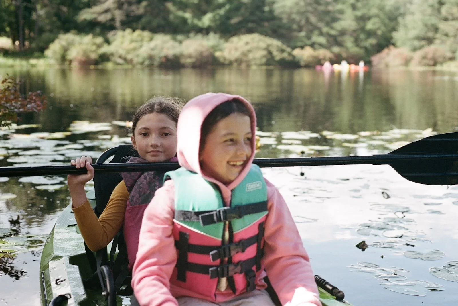 Poconos Kyack-Portra400-Kate Neal Photography.JPG