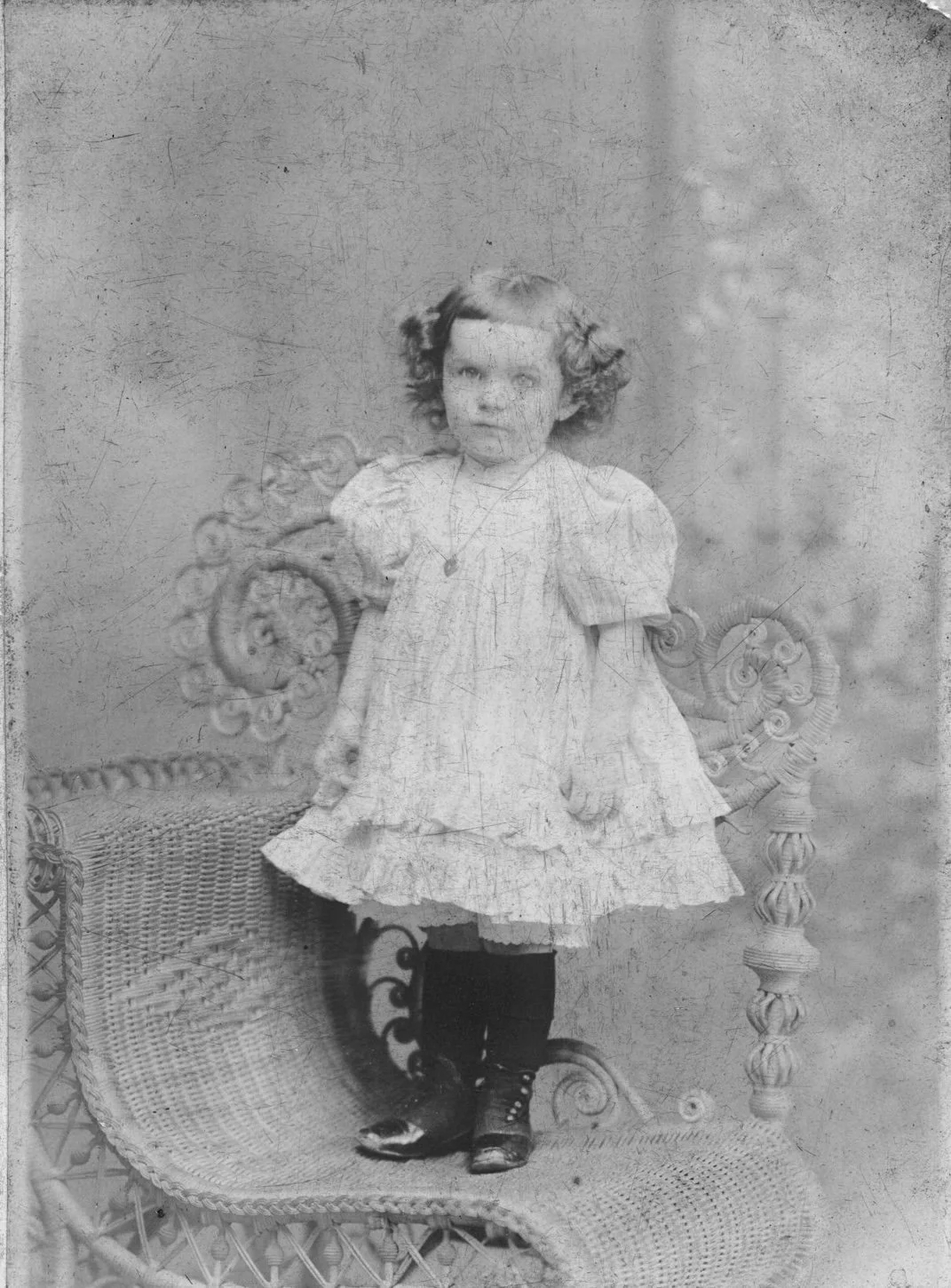 Isabella Esther Rosenfeldt-3 Years Old-Philadelphia-Family Archives-Kate Neal Photography.jpg