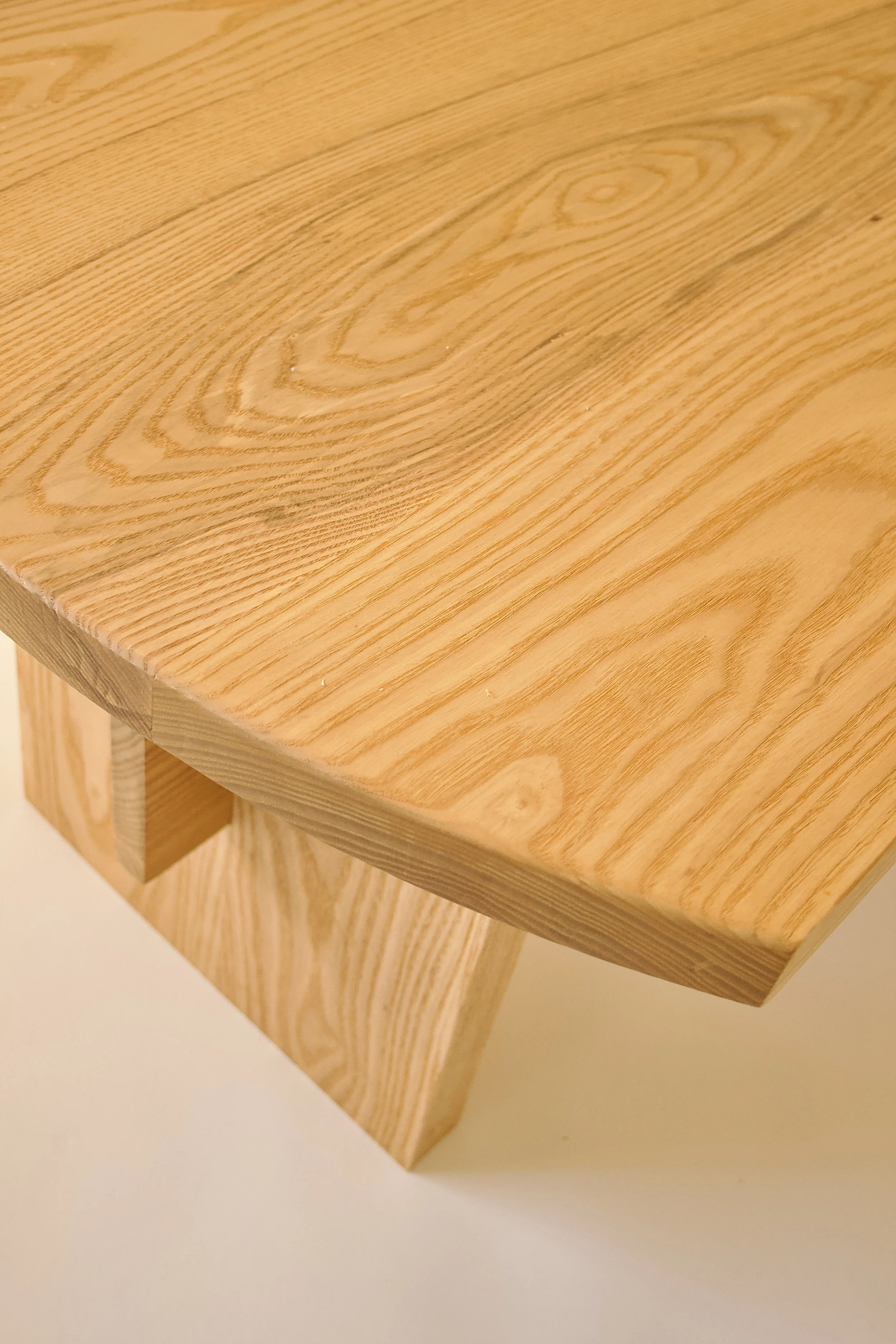 Heritage Coffee table in Ash

-$1,800-- Contact us for lead time-