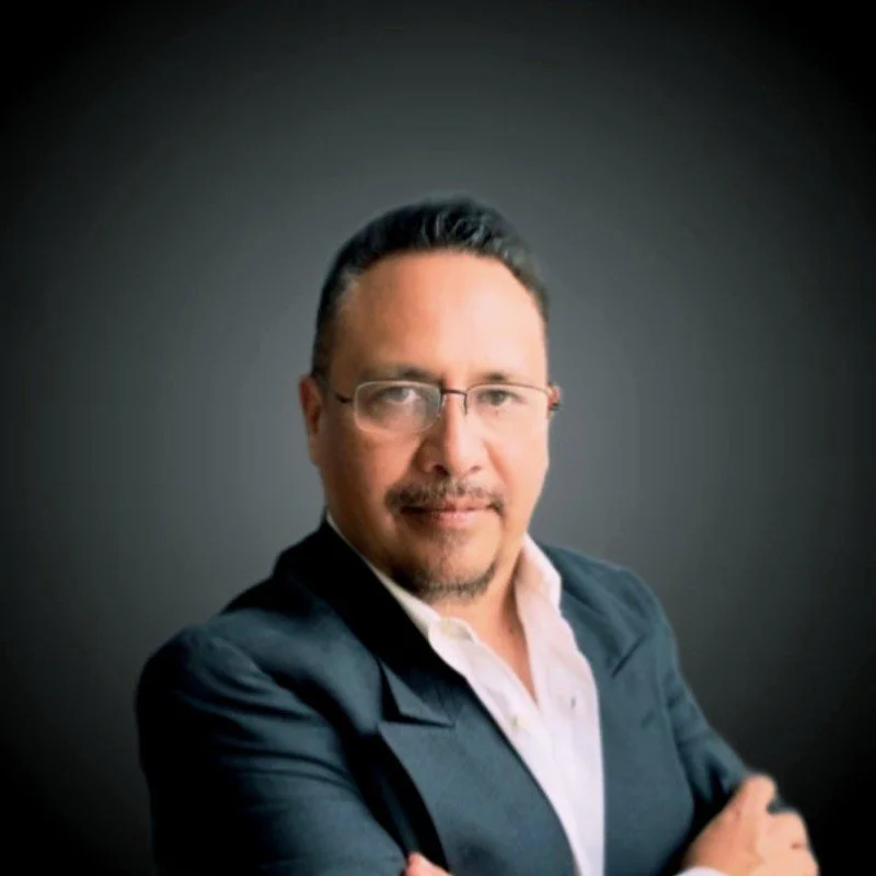 Luis Chincoya, fundador y consultor especializado en calidad y auditoría de procesos en Global Tier Consulting