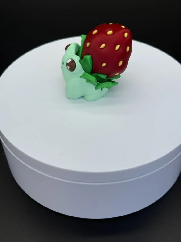Strawberry_Frog_4.jpg