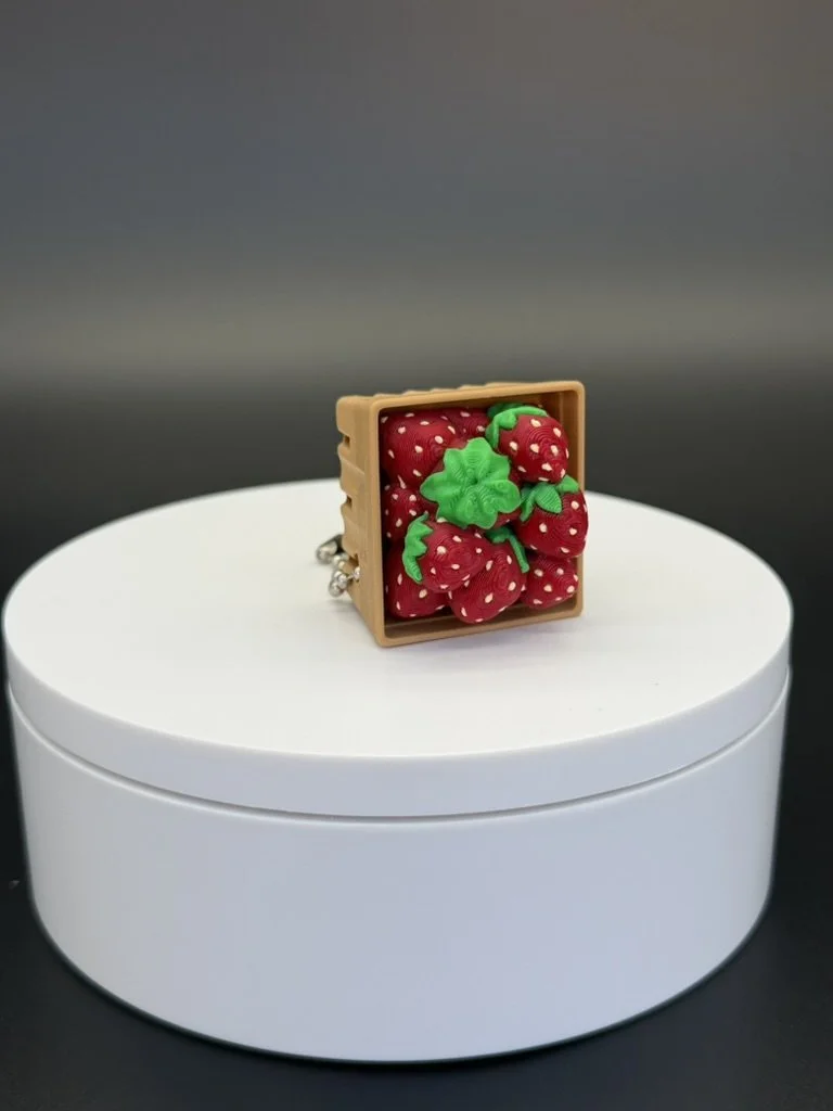 Strawberry_Basket_3.jpg