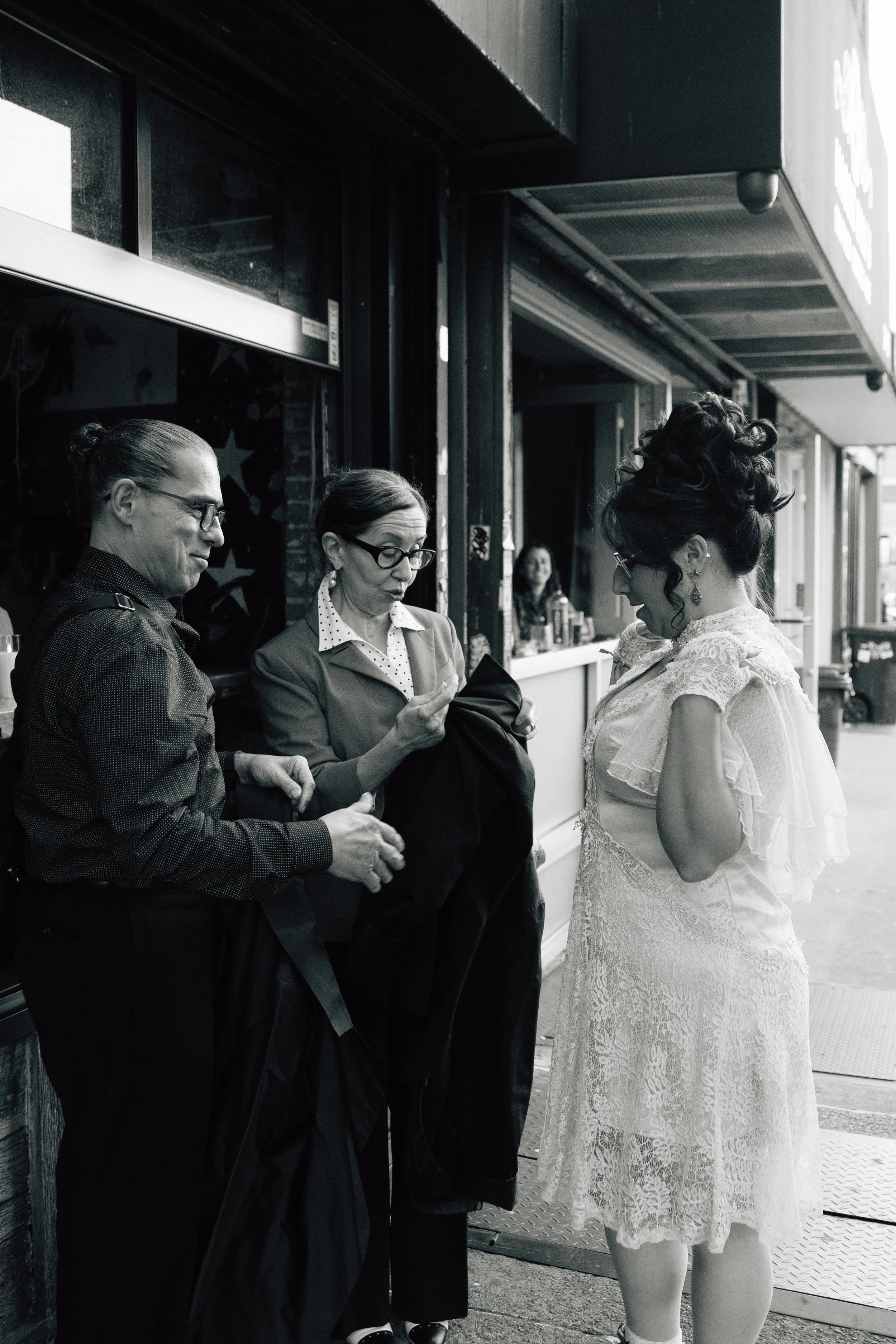 IZZE & MIKE WEDDING-029.jpg