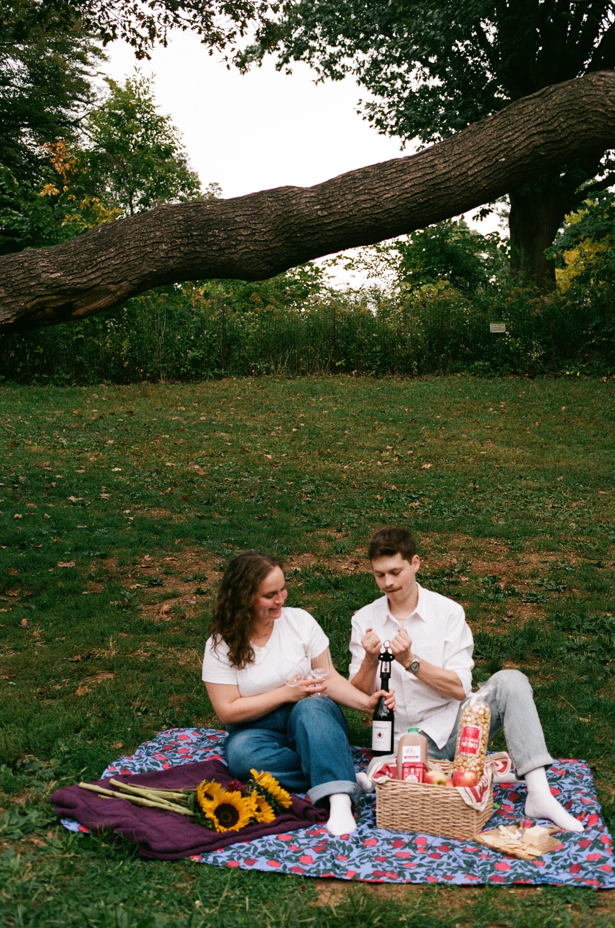 EMILY & JOHN - FILM-24.jpg