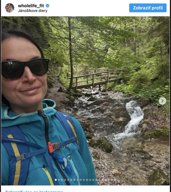 Barbora is Online Fitness Coach for Women with outdoor activities passion