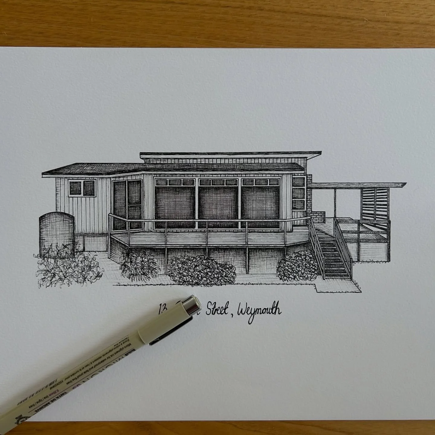 I gifted my parents a paper memory of all the homes they have owned throughout their life together 🤍

#homeillustration #houseportrait #tasmanianhomes #housedrawing #pendrawing