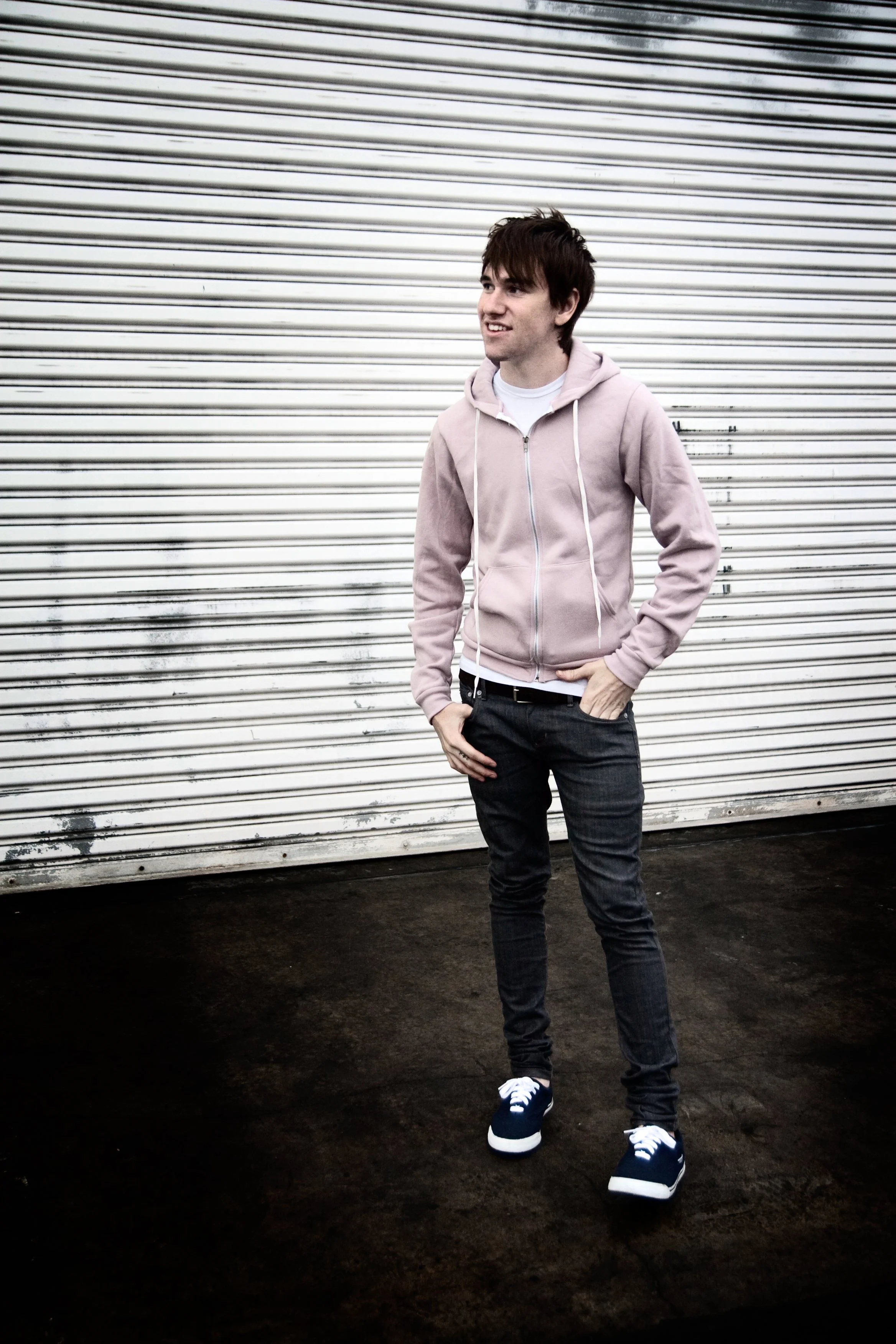 Elliot strikes a pose