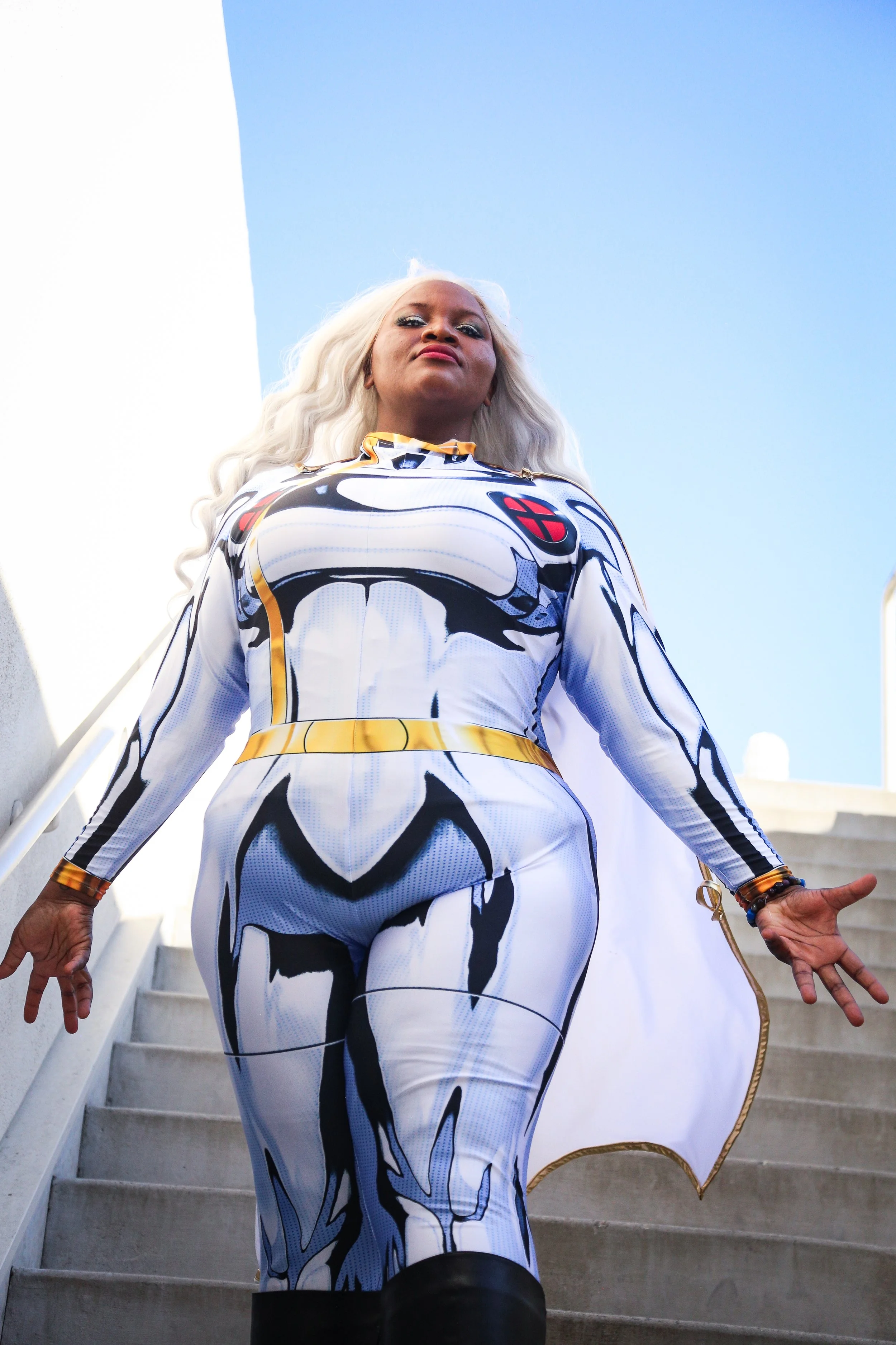 A Storm is brewing... by Robin