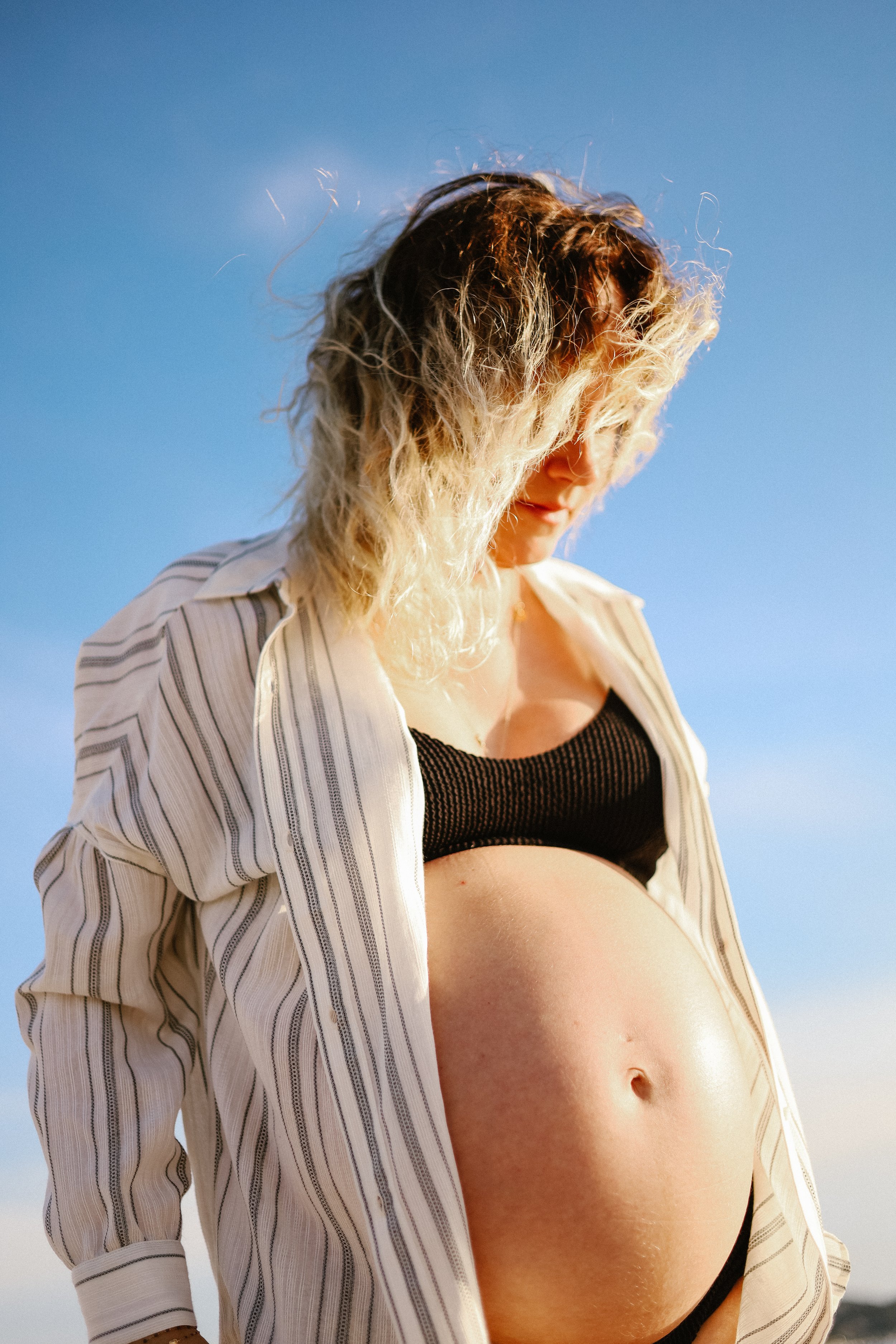 Maternité, femme enceinte Méditerranée