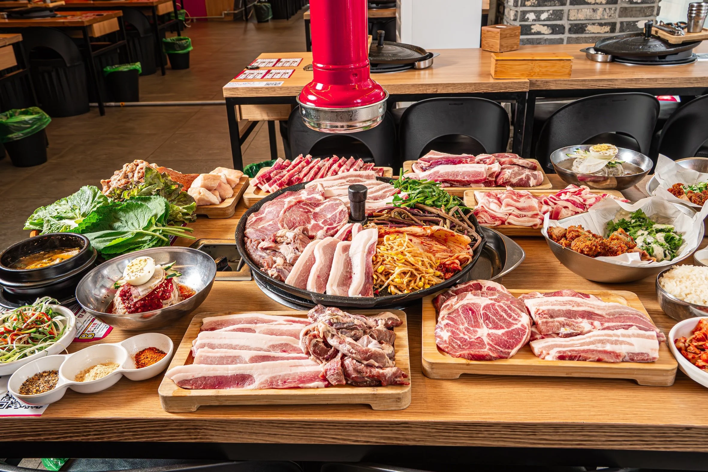 Pig Company Myeongdong Hongdae Gangnam Korean BBQ