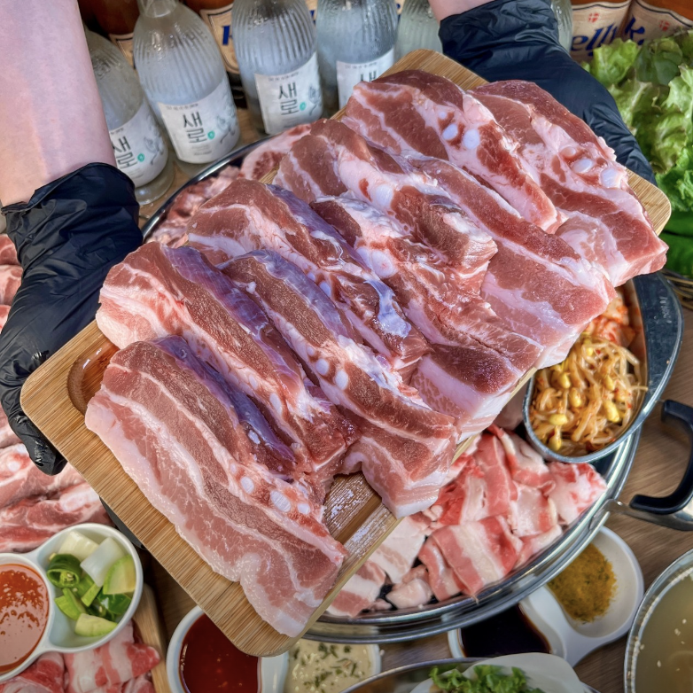 Samgyeopsal Seoul Myeongdong Hongdae Gangnam